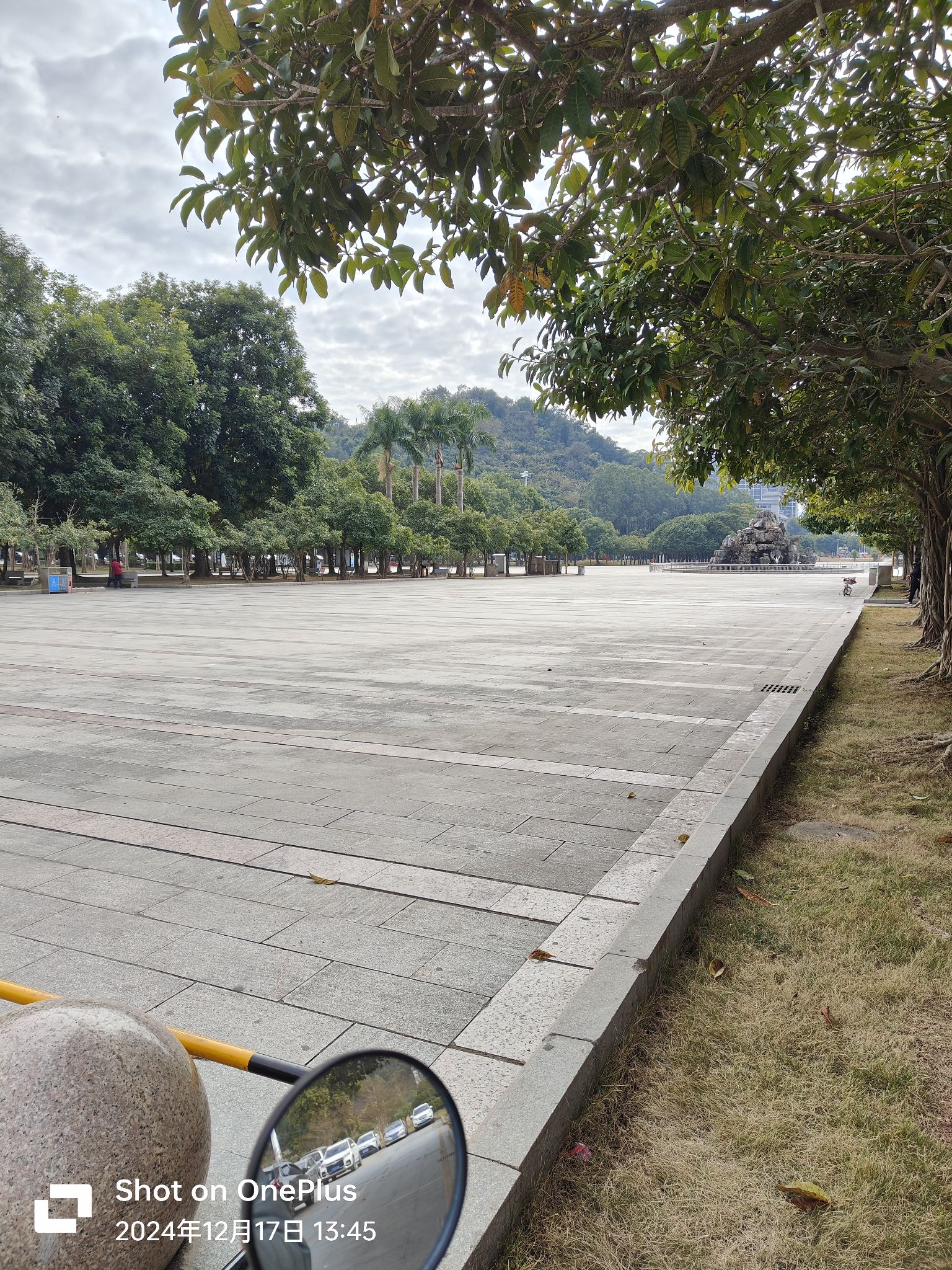封开县行政中心广场旅行图片 2