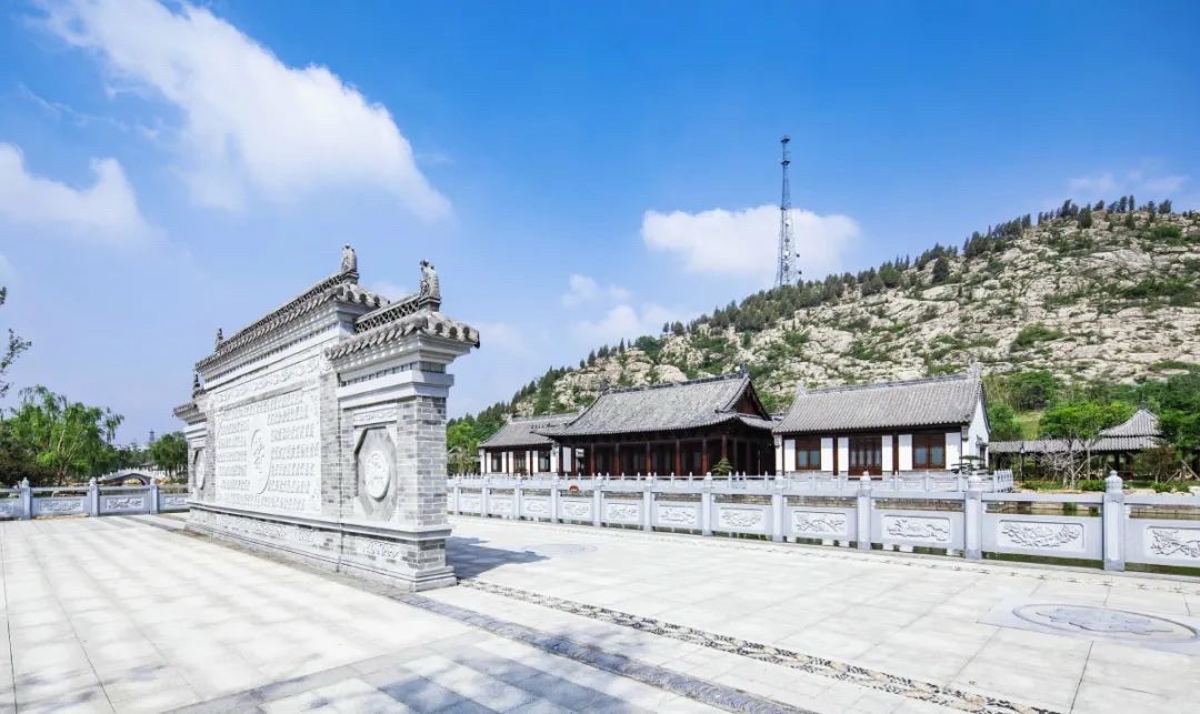 梁山春园景区旅行图片 1