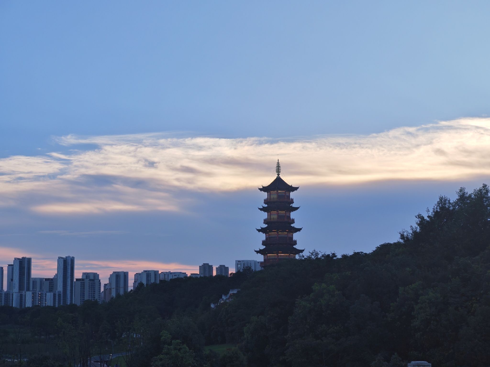 南昌市西湖区足球文化主题公园旅行图片 1