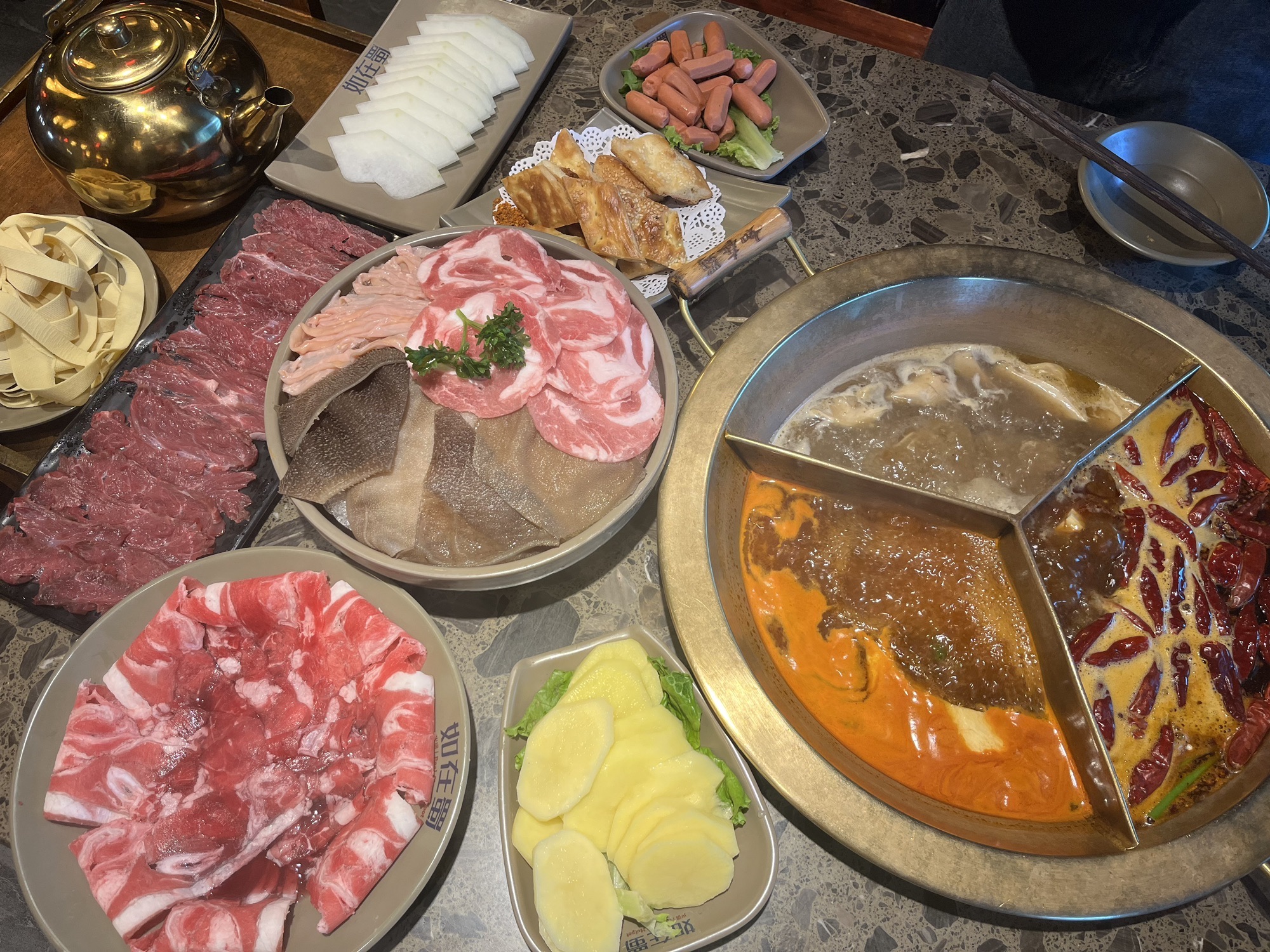 如在蜀独门驿餐厅(汇嘉滨河广场店)