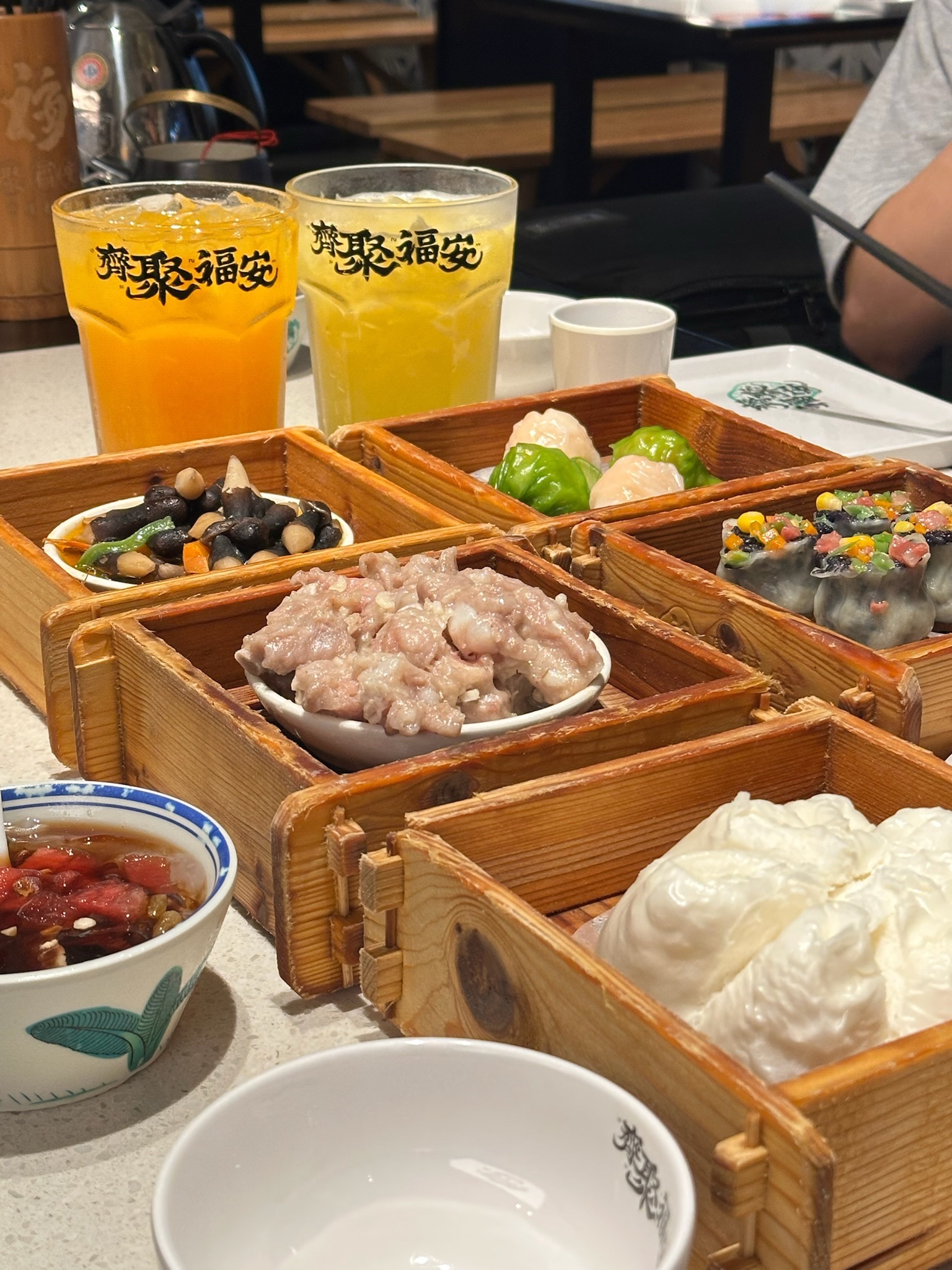 聚福安·传统老爸茶(大英店)