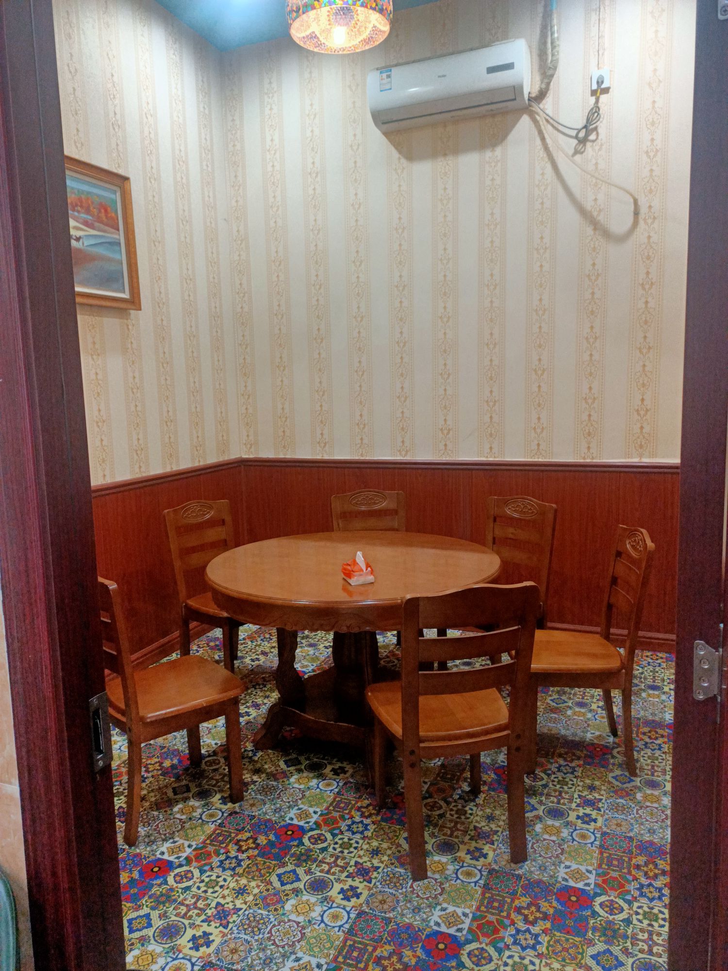 新疆手抓餐厅(海滨假日店)