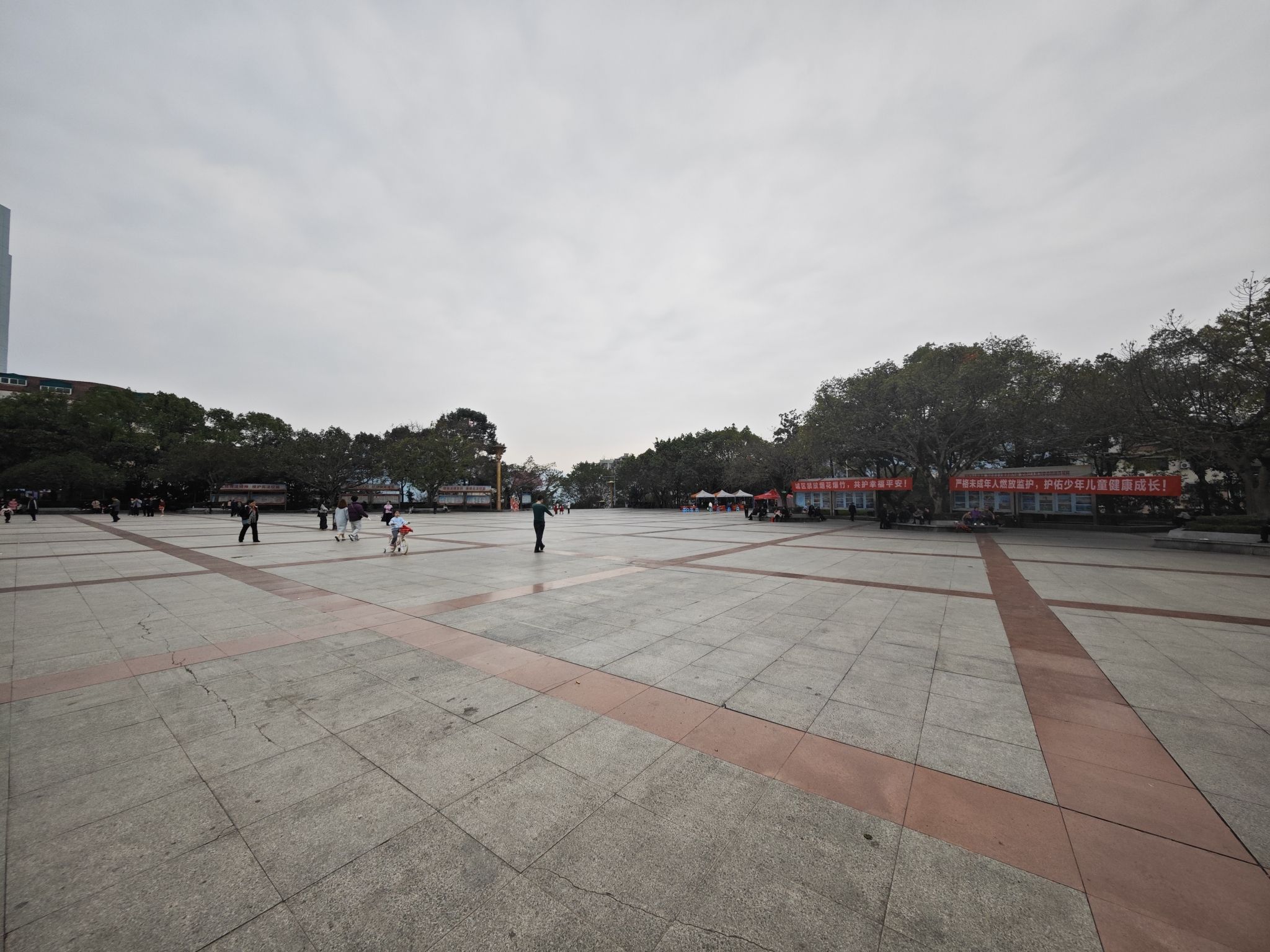 群益广场旅行图片 3