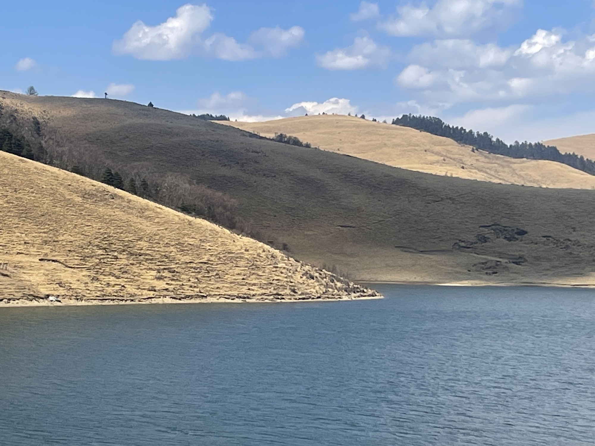 香格里拉湖旅行图片 2