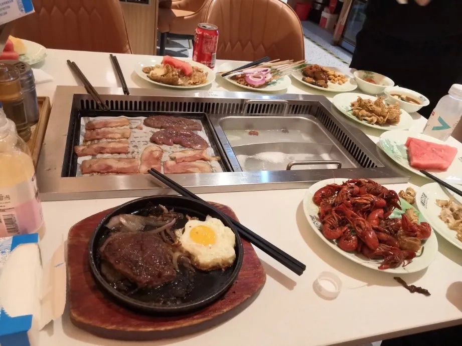 0378海公馆海鲜火锅烤肉自助餐厅
