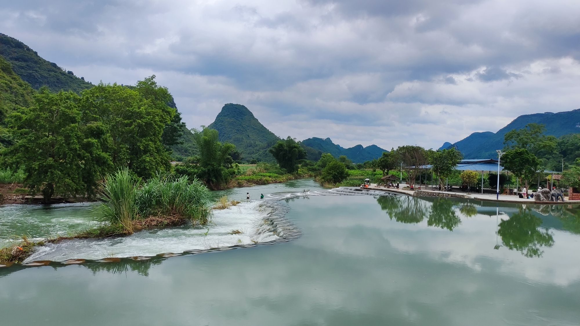 九浪花瀑布风景区旅行图片 3