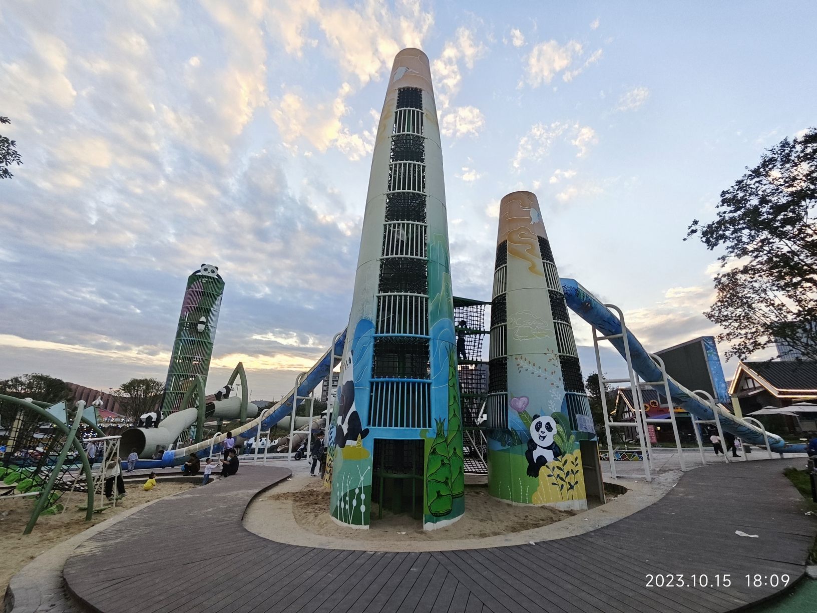 场地封面-竹溪河儿童乐园