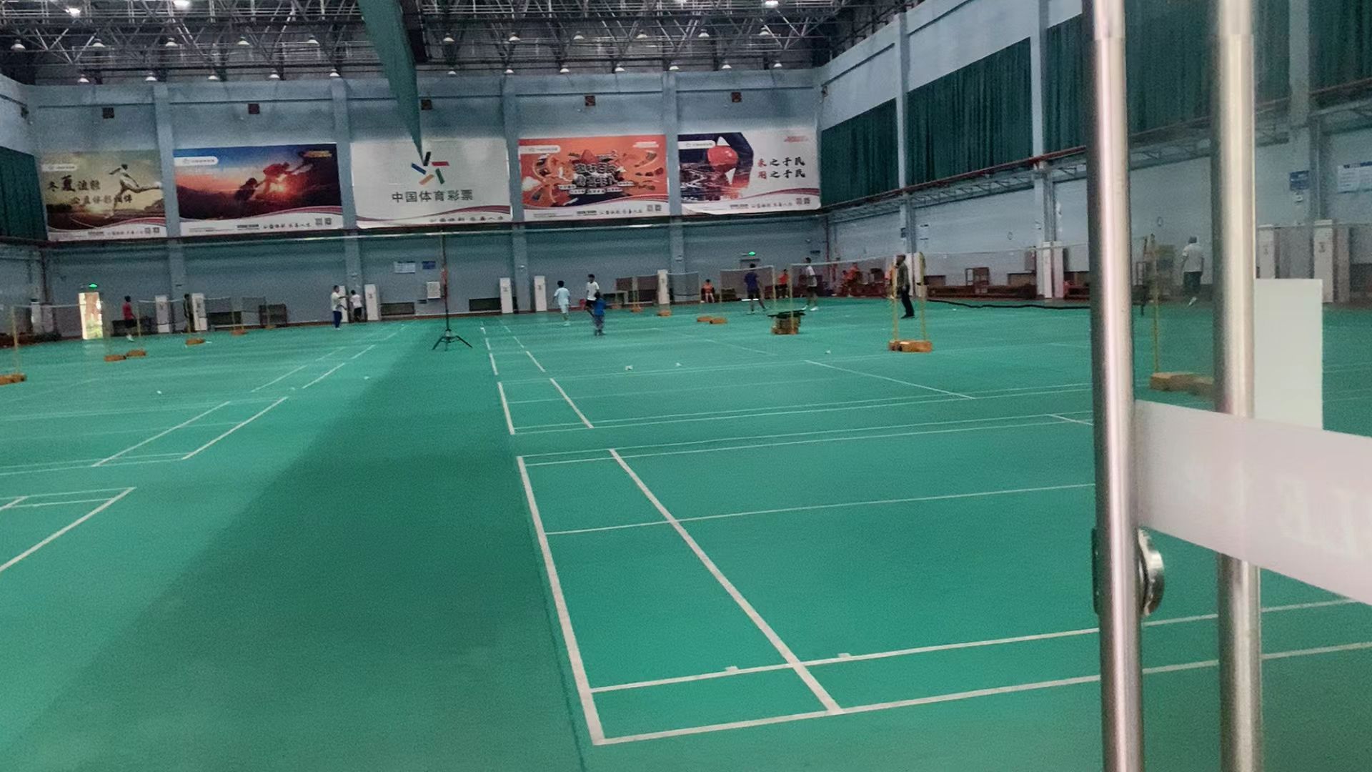 场地封面-花都体育中心-羽毛球馆