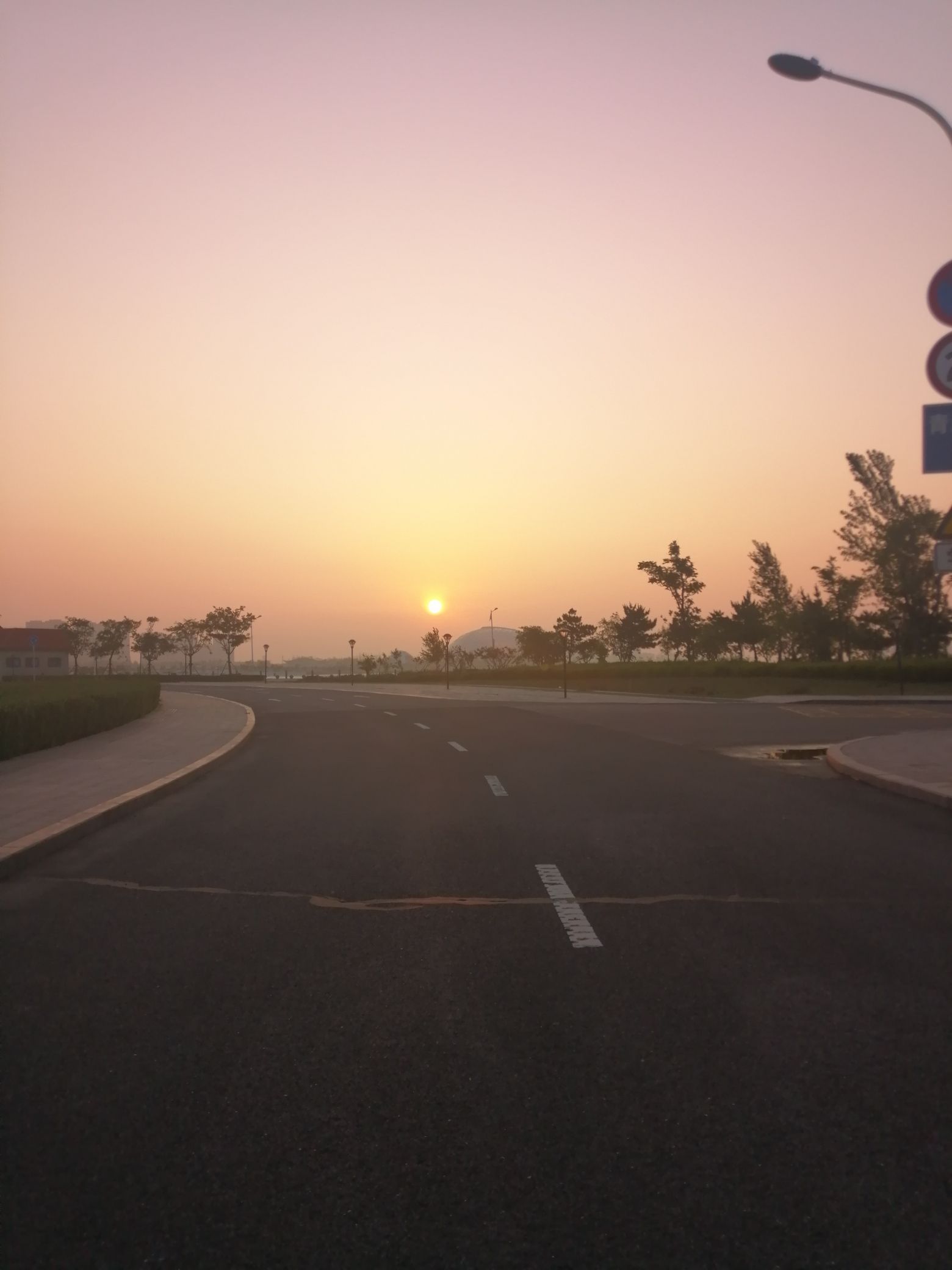 听海广场旅行图片