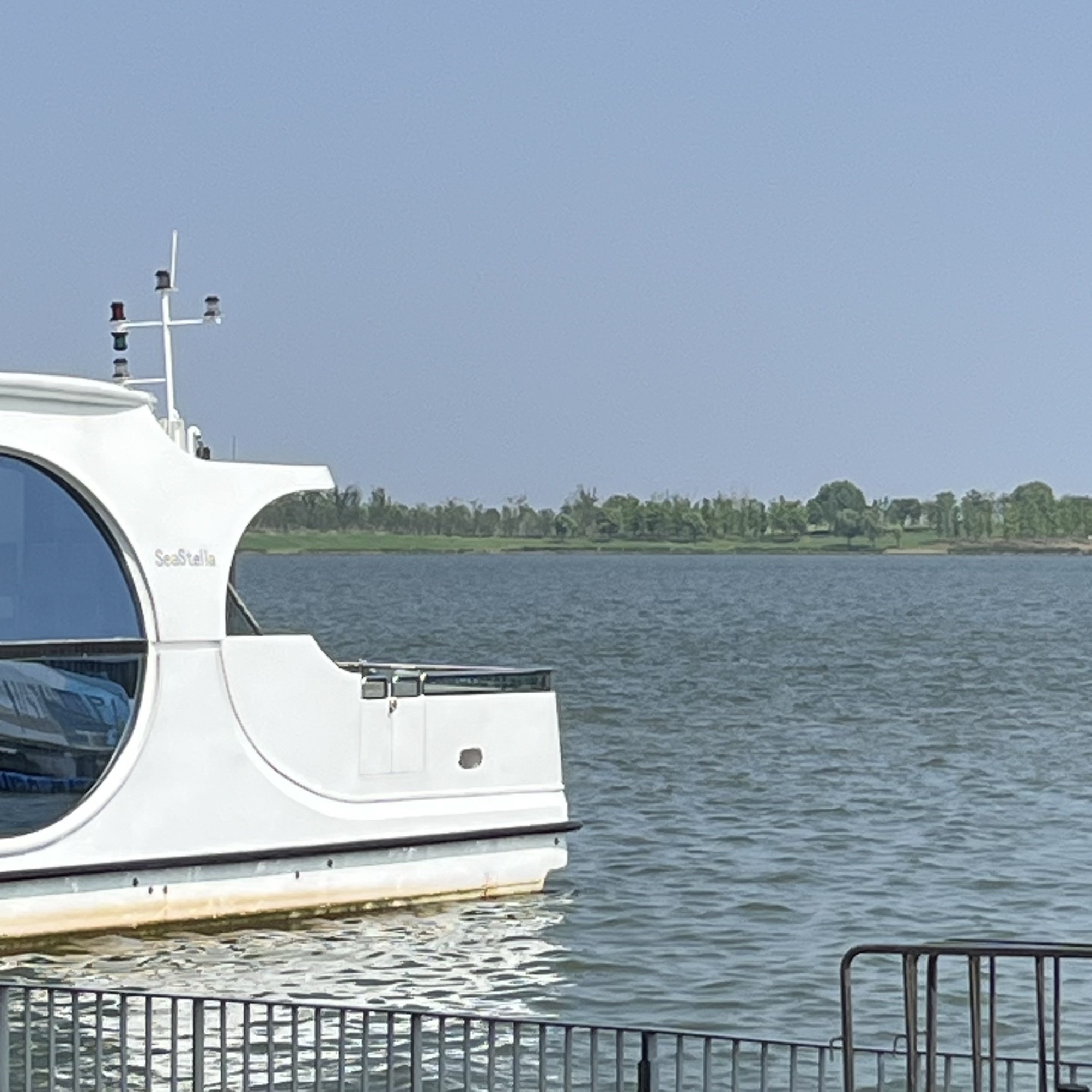 场地封面-滴水湖有哲水上营地