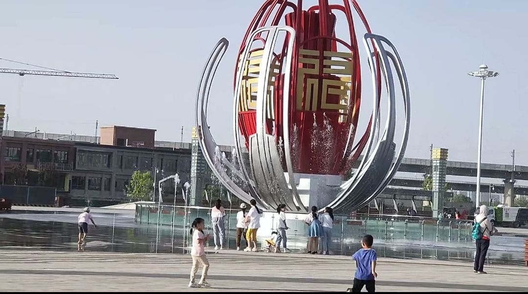 尖草坪多福广场旅行图片 3