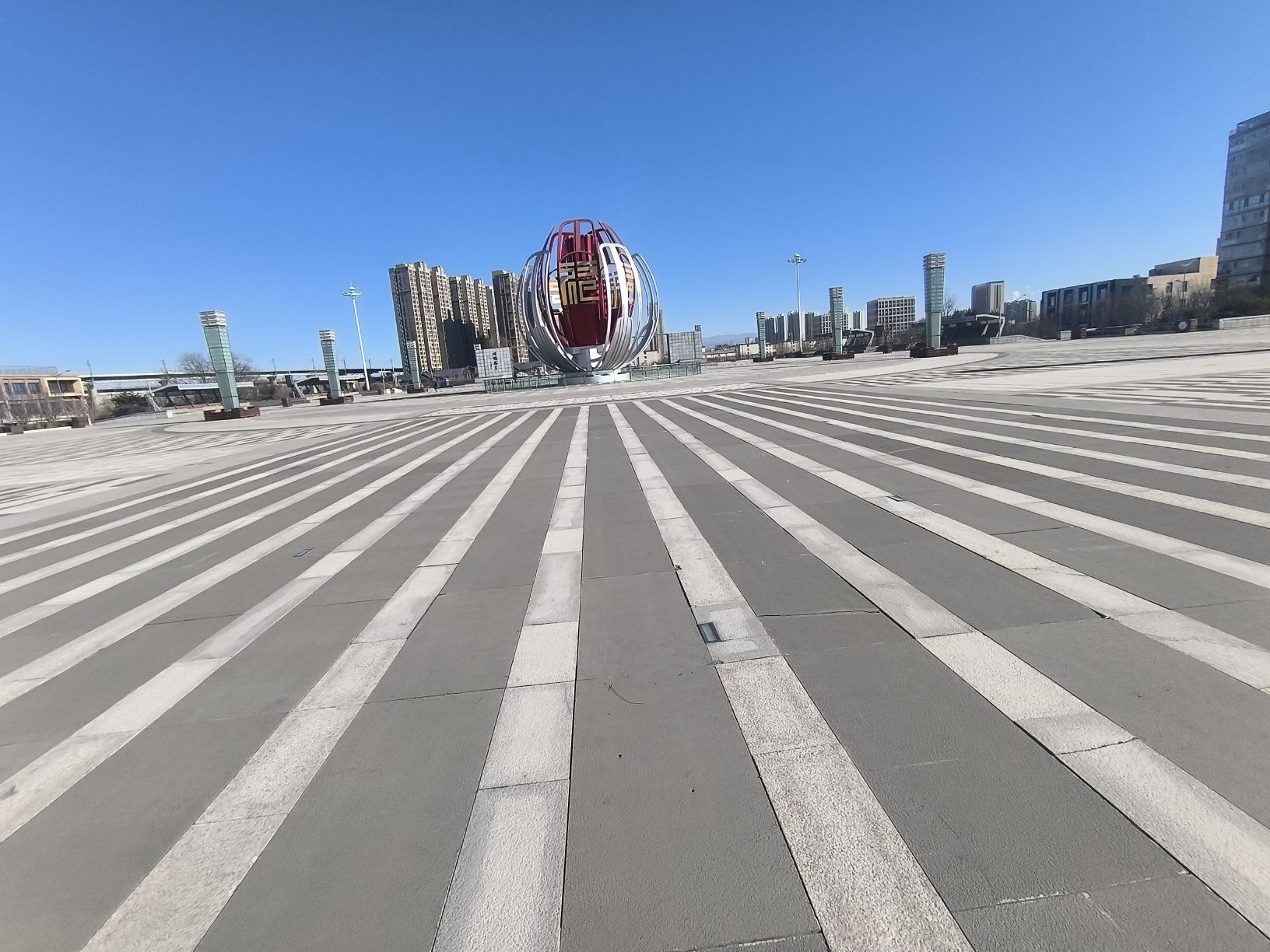尖草坪多福广场旅行图片 3