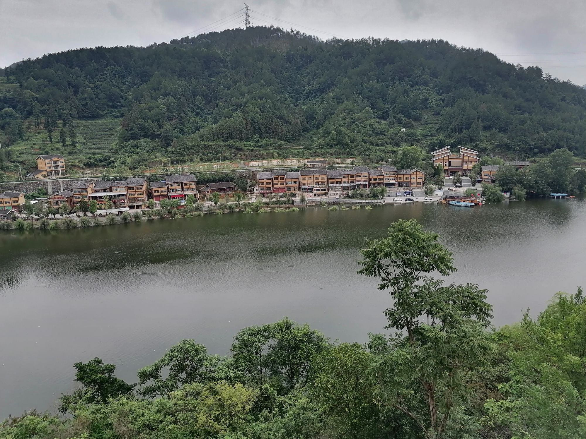 遵义余庆坊河滨景区旅行图片 1