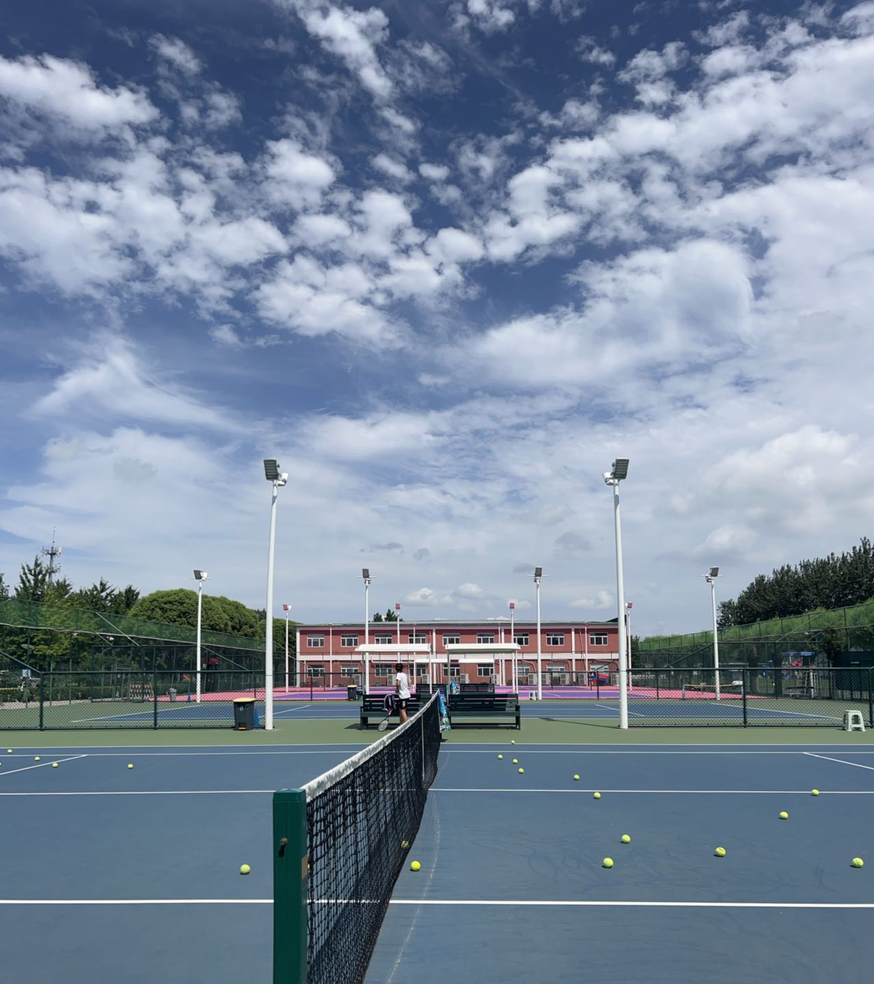 场地封面-浩华宫网球场