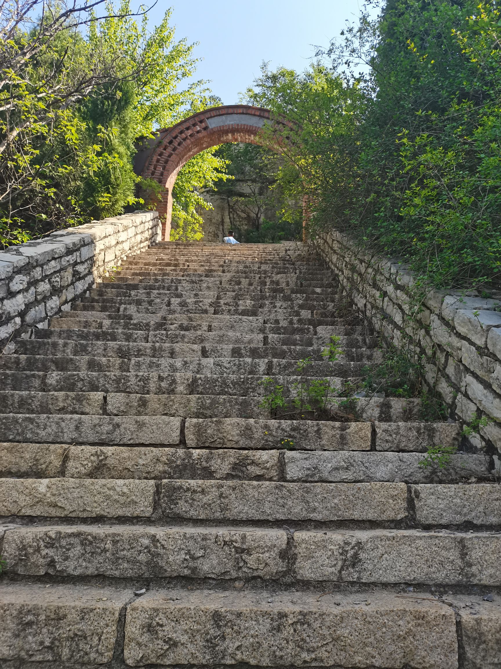 石坞洞山山寨遗址旅行图片 3