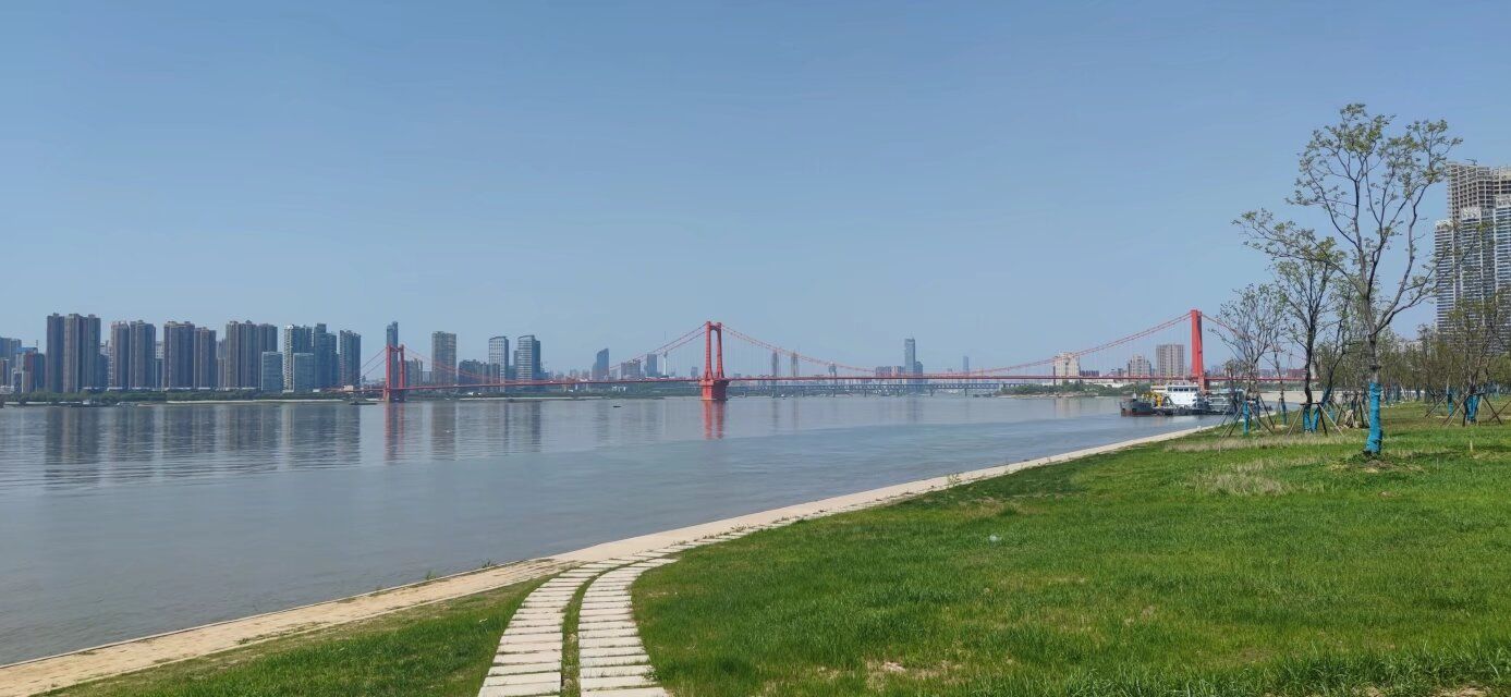 八铺街江滩旅行图片 2