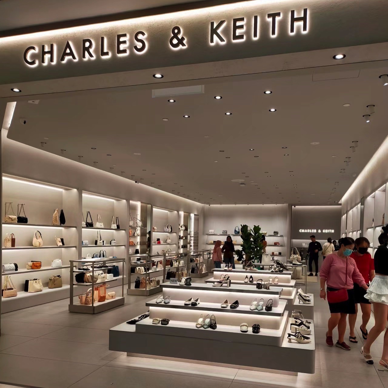 CHARLES & KEITH(壹方天地店)