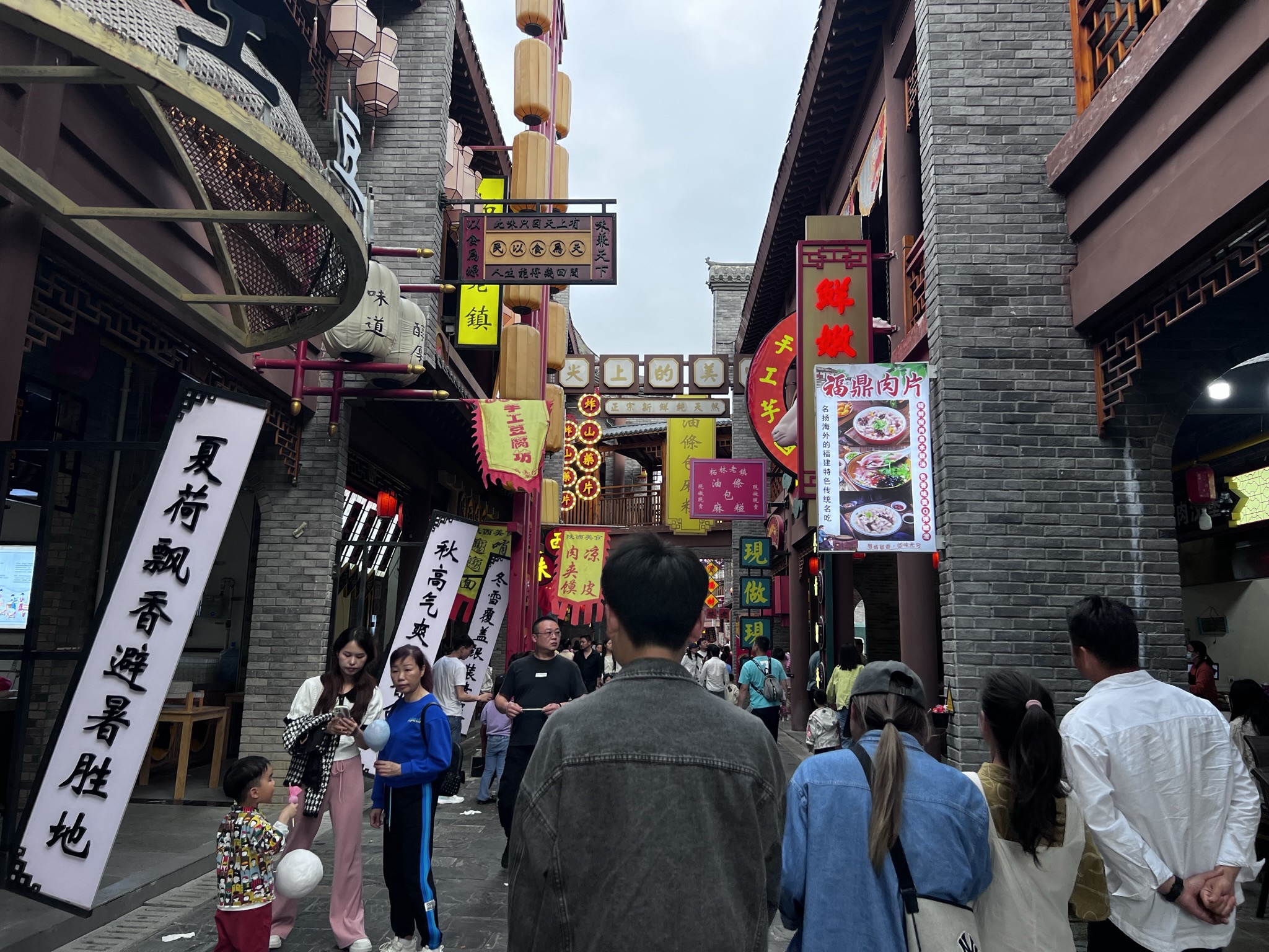 庐山西海柘林老镇非遗美食文创园旅行图片 1