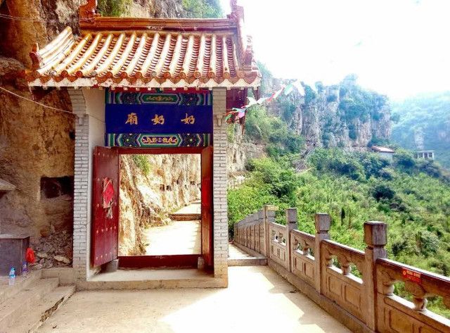 漏明崖旅行图片 1
