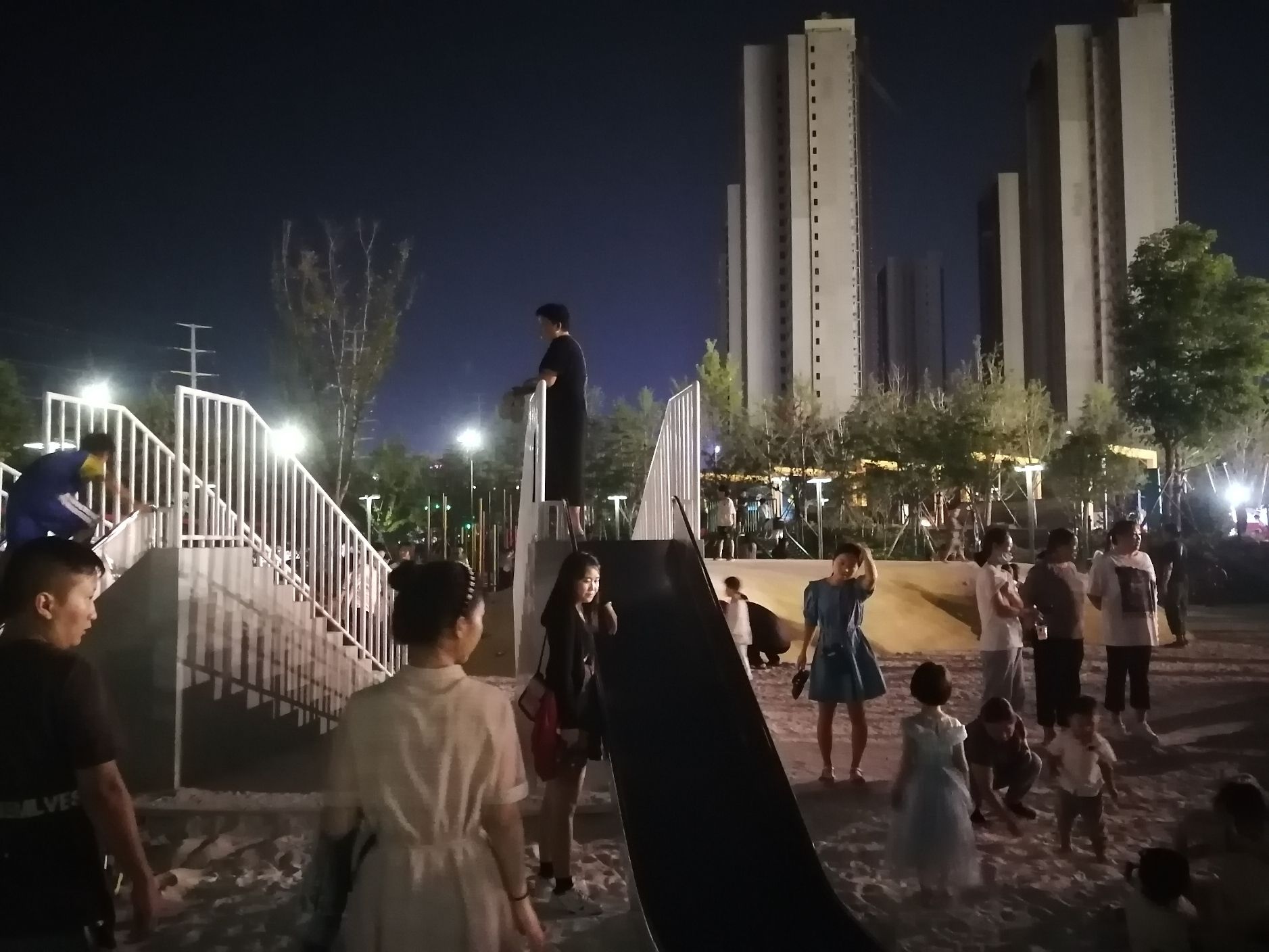巩义市奥体公园旅行图片