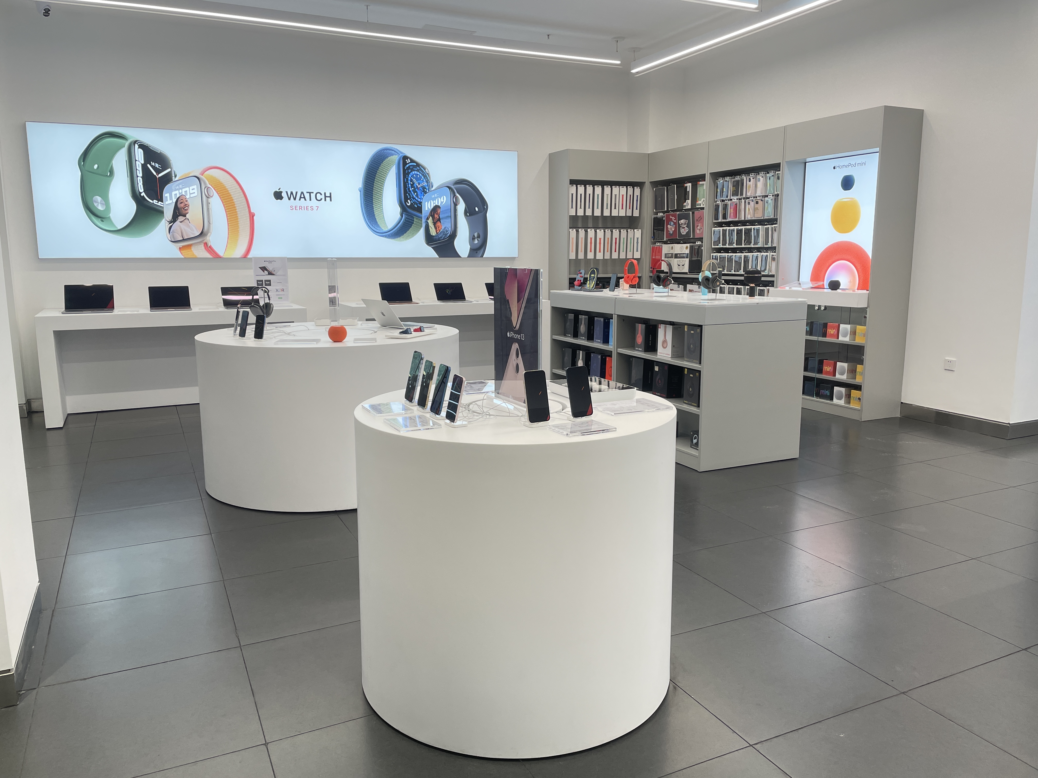 Apple授权专营店(大英永逸广场店)