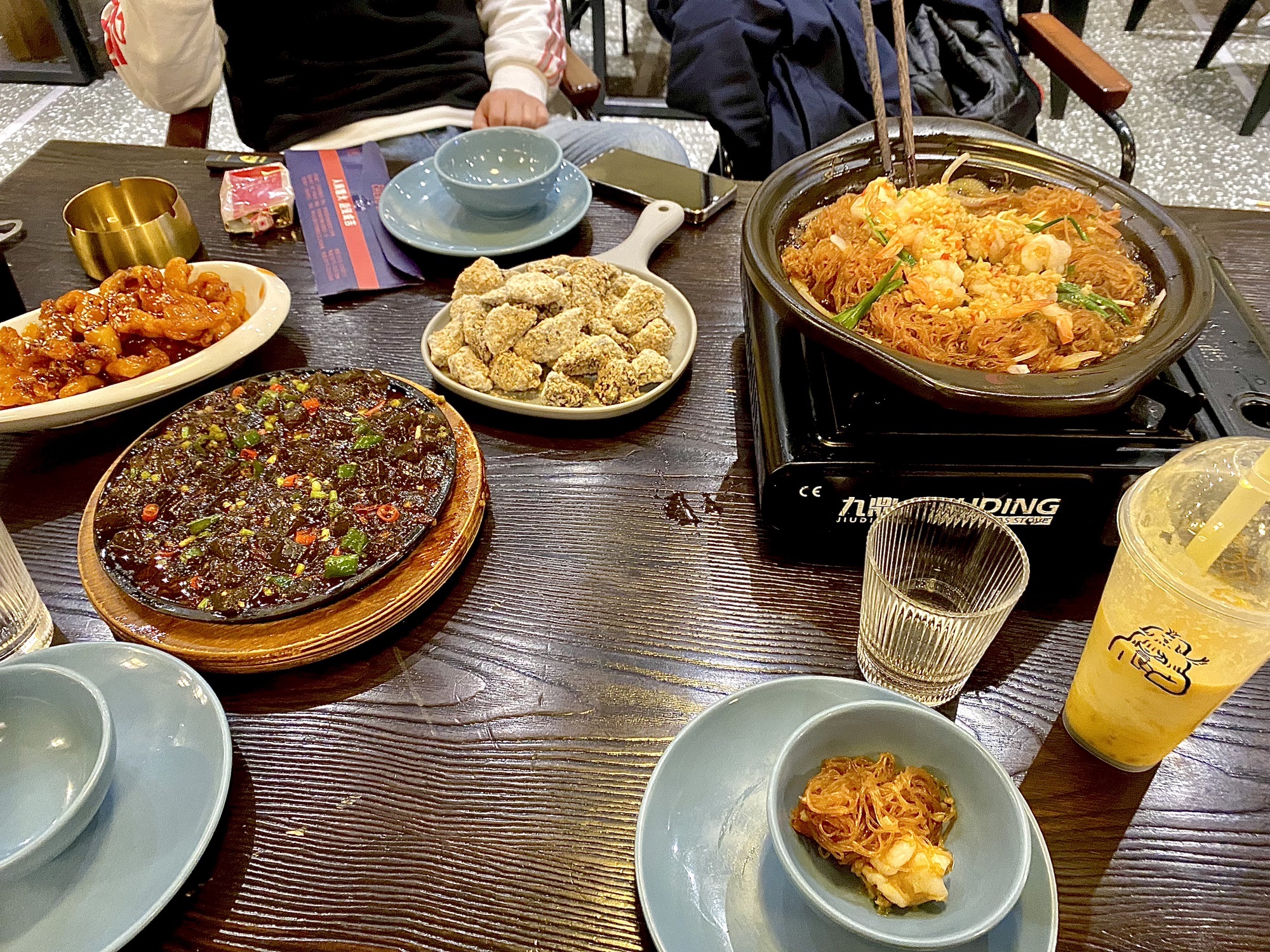 成吉餐厅(旗舰店)