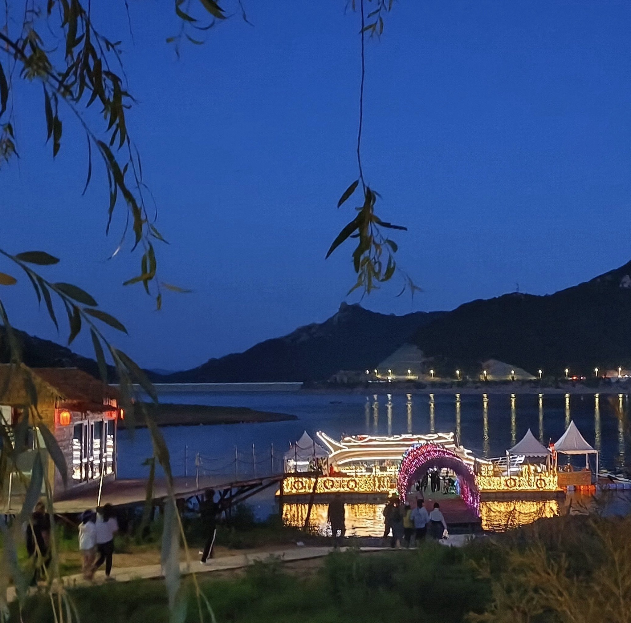 紫蒙湖太阳岛景区旅行图片 3
