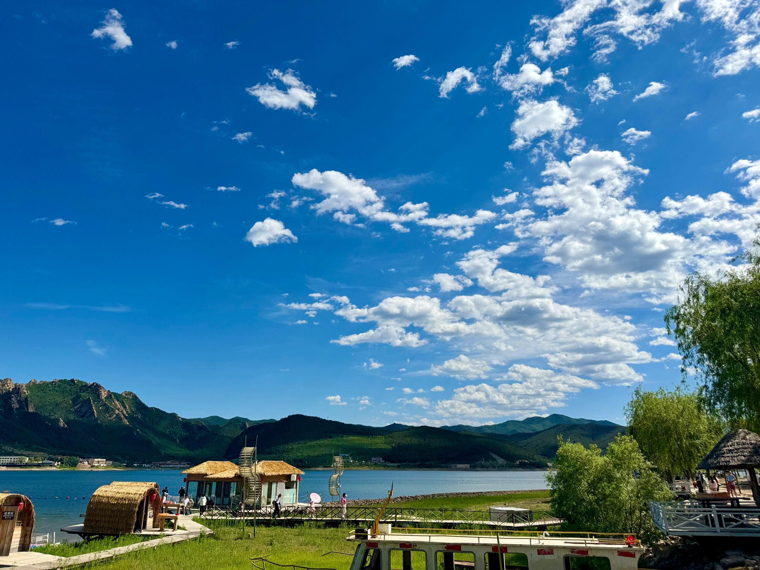 紫蒙湖太阳岛景区旅行图片 2
