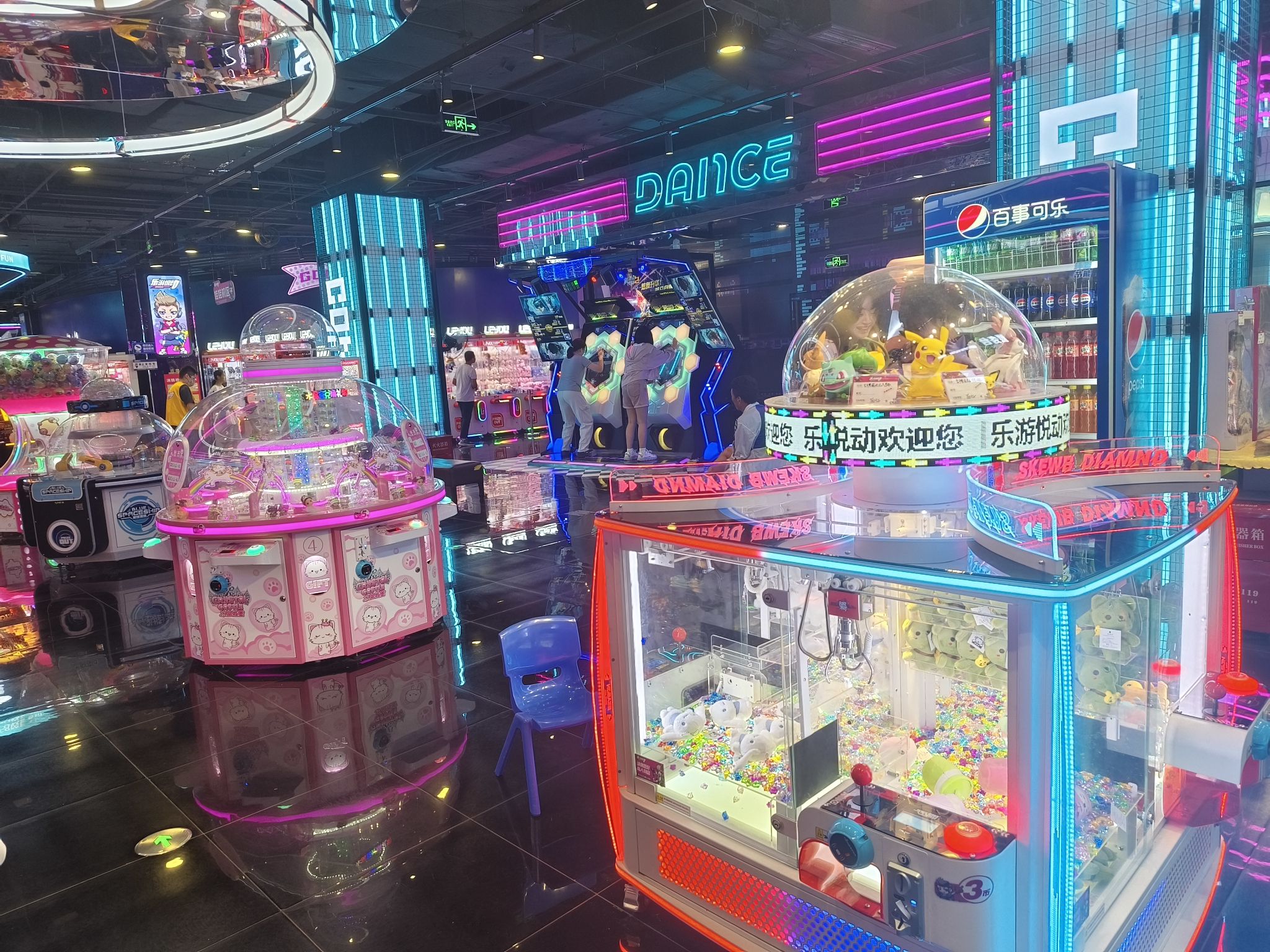 乐游悦动超级玩家(黄岛吾悦广场店)