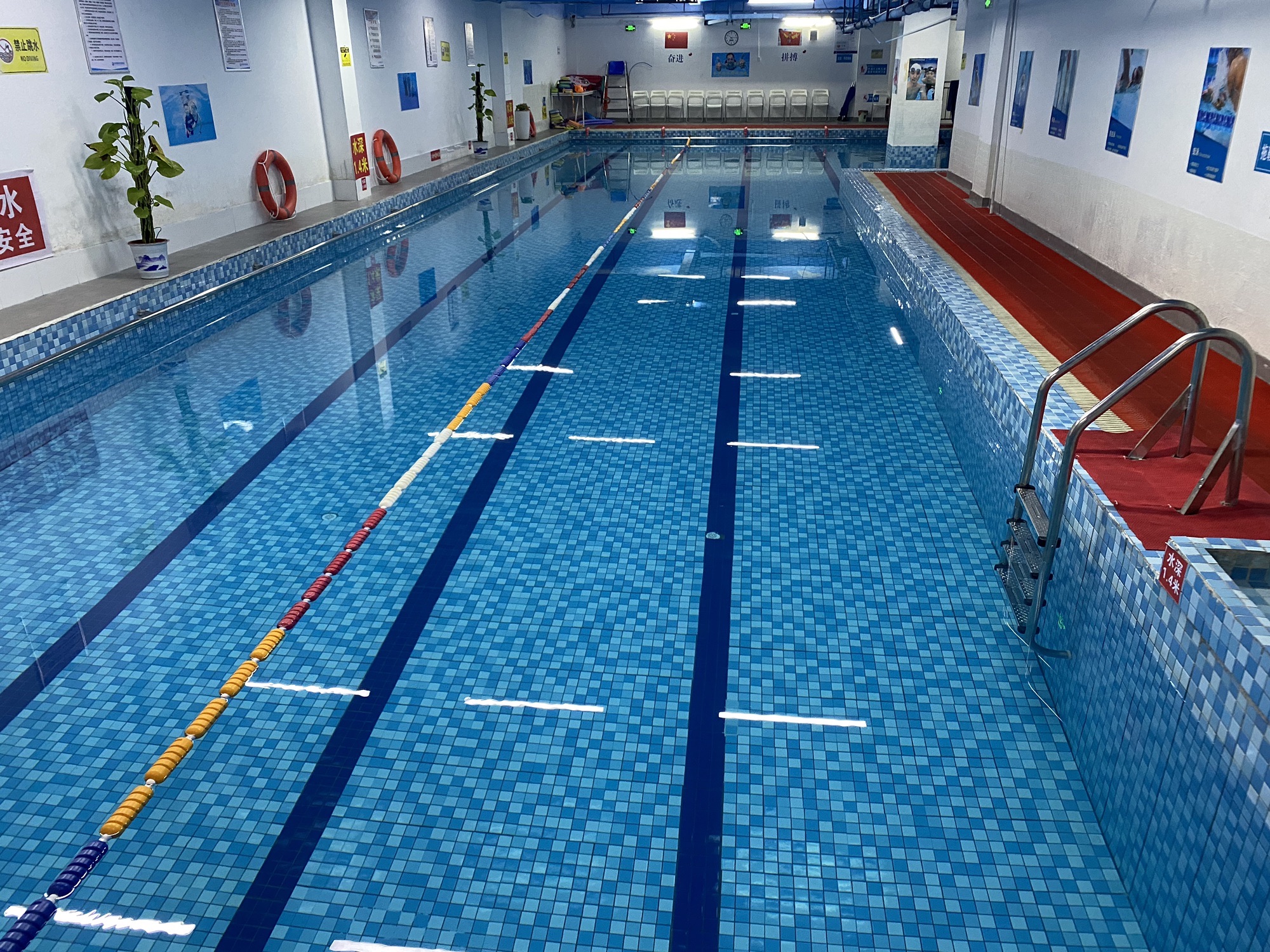 场地封面-蓝波湾游泳馆(兴万达广场店)