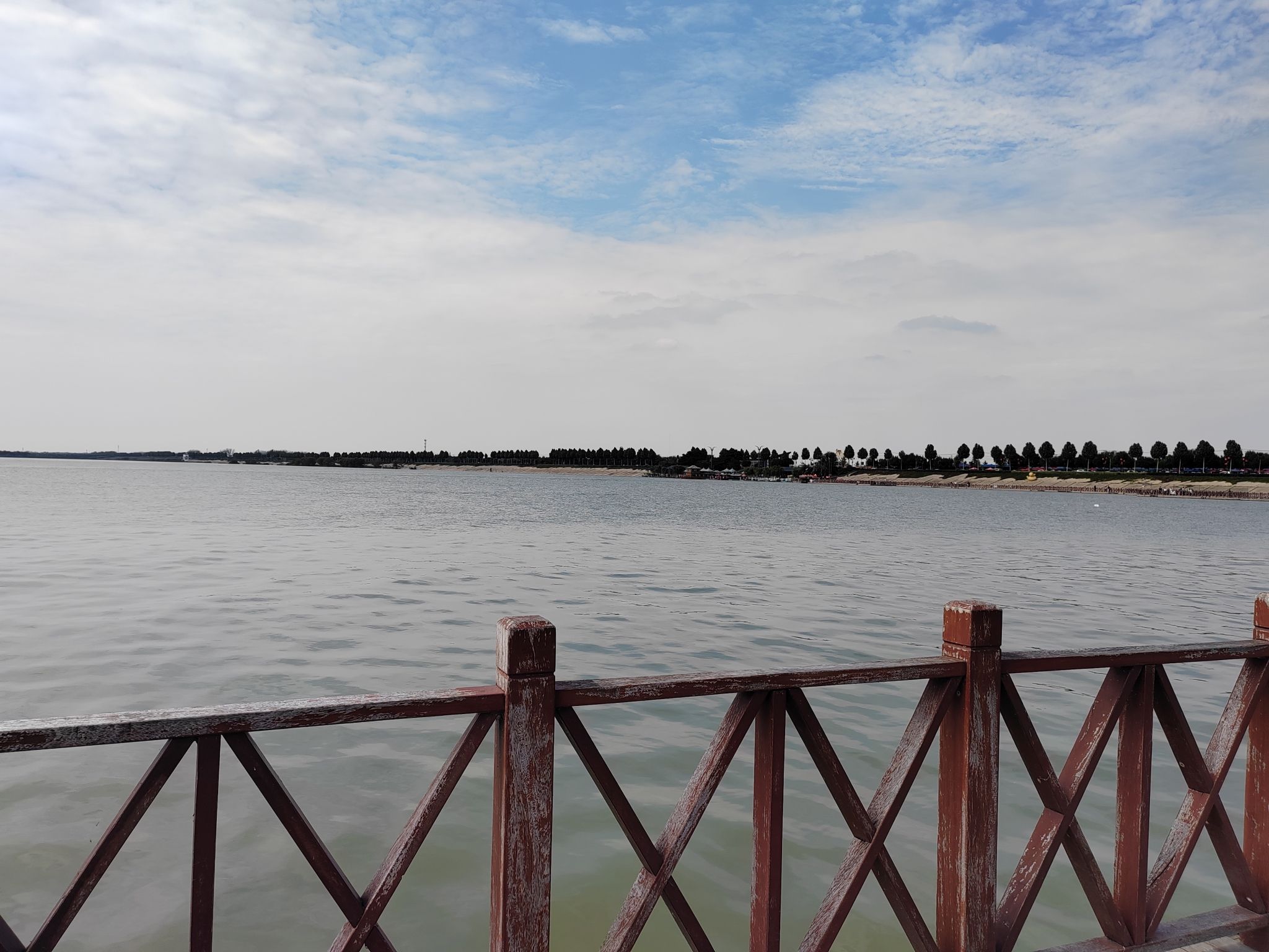 浮龙湖网红爱情岛
