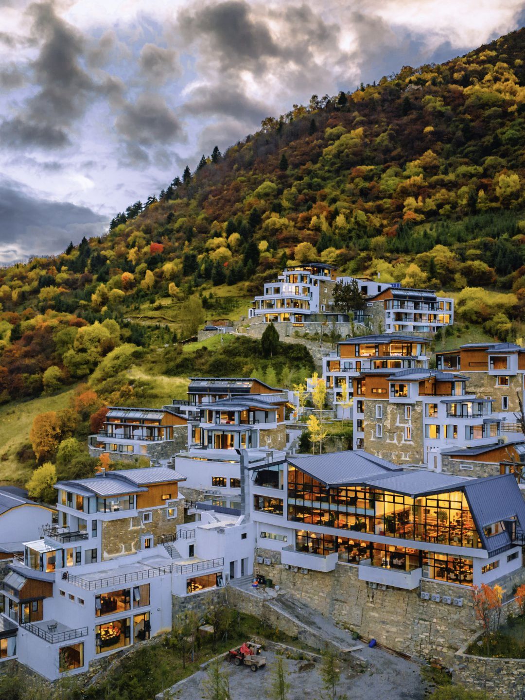 奶子沟彩林公园青杠坡观景点旅行图片 2