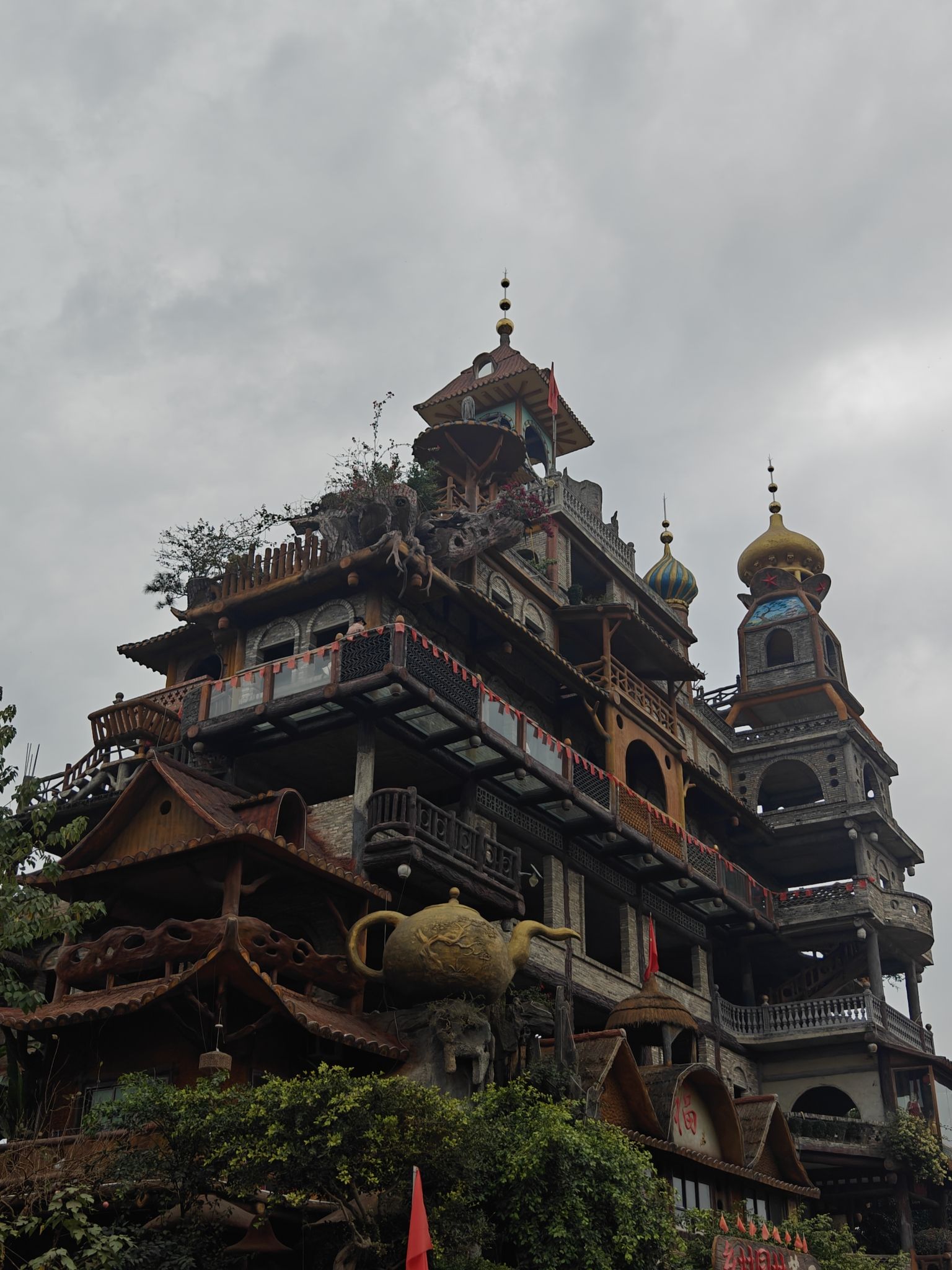 农民艺术楼(怪楼)旅游景点观光旅行图片 3