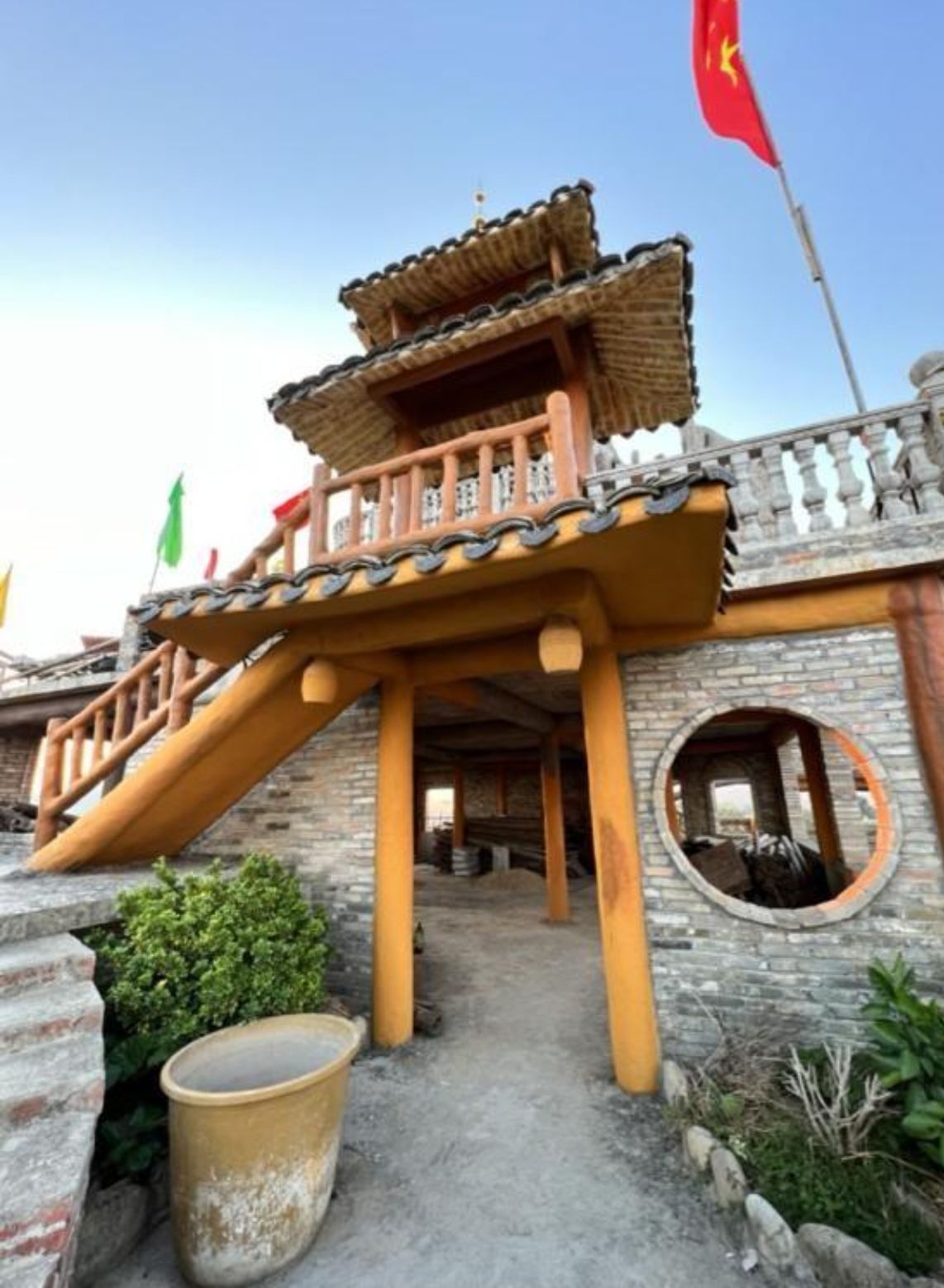 农民艺术楼(怪楼)旅游景点观光旅行图片 2