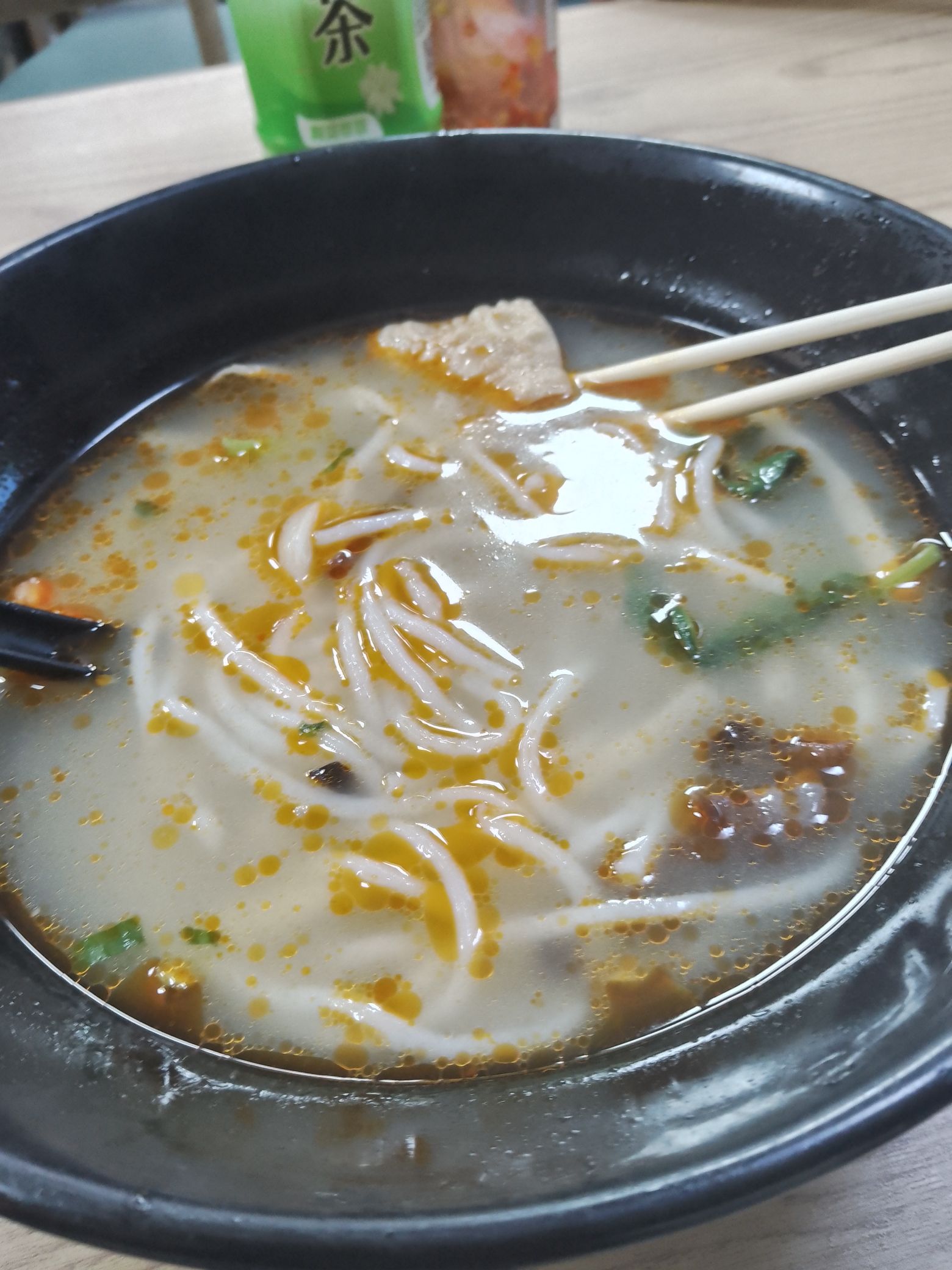 郑记桂林米粉(越丰路店)