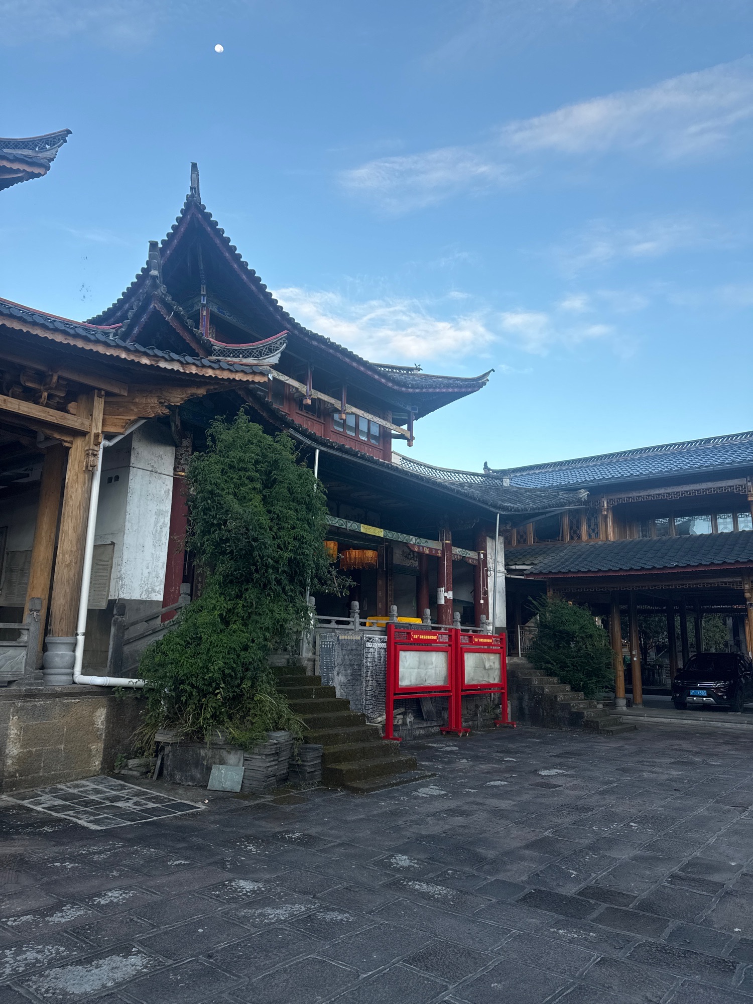 松峰观实景照片