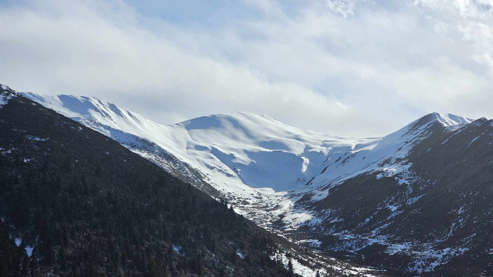 雪山红路观景台旅行图片 1