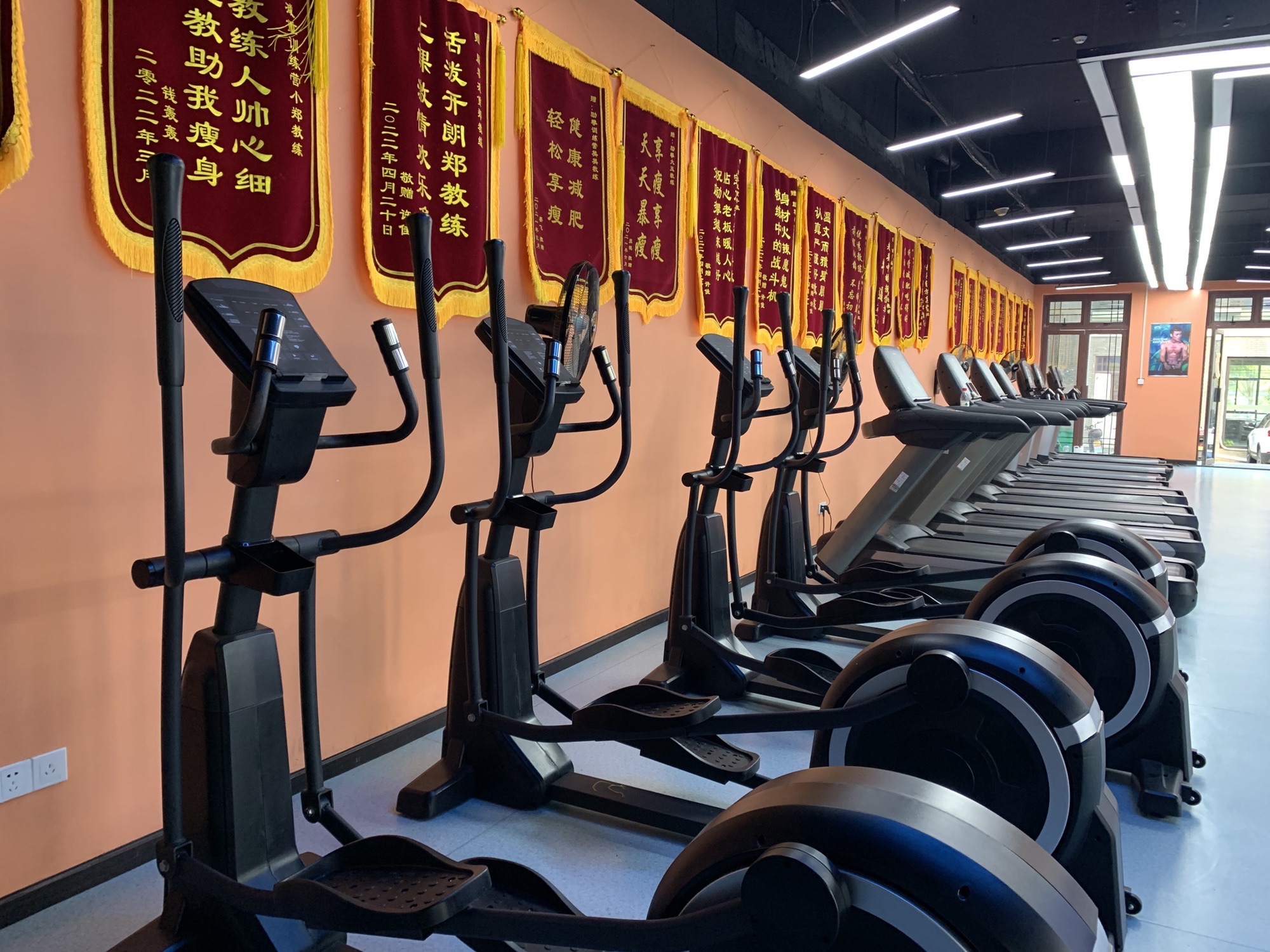 励攀减肥训练营嘉兴基地(壹号街店)