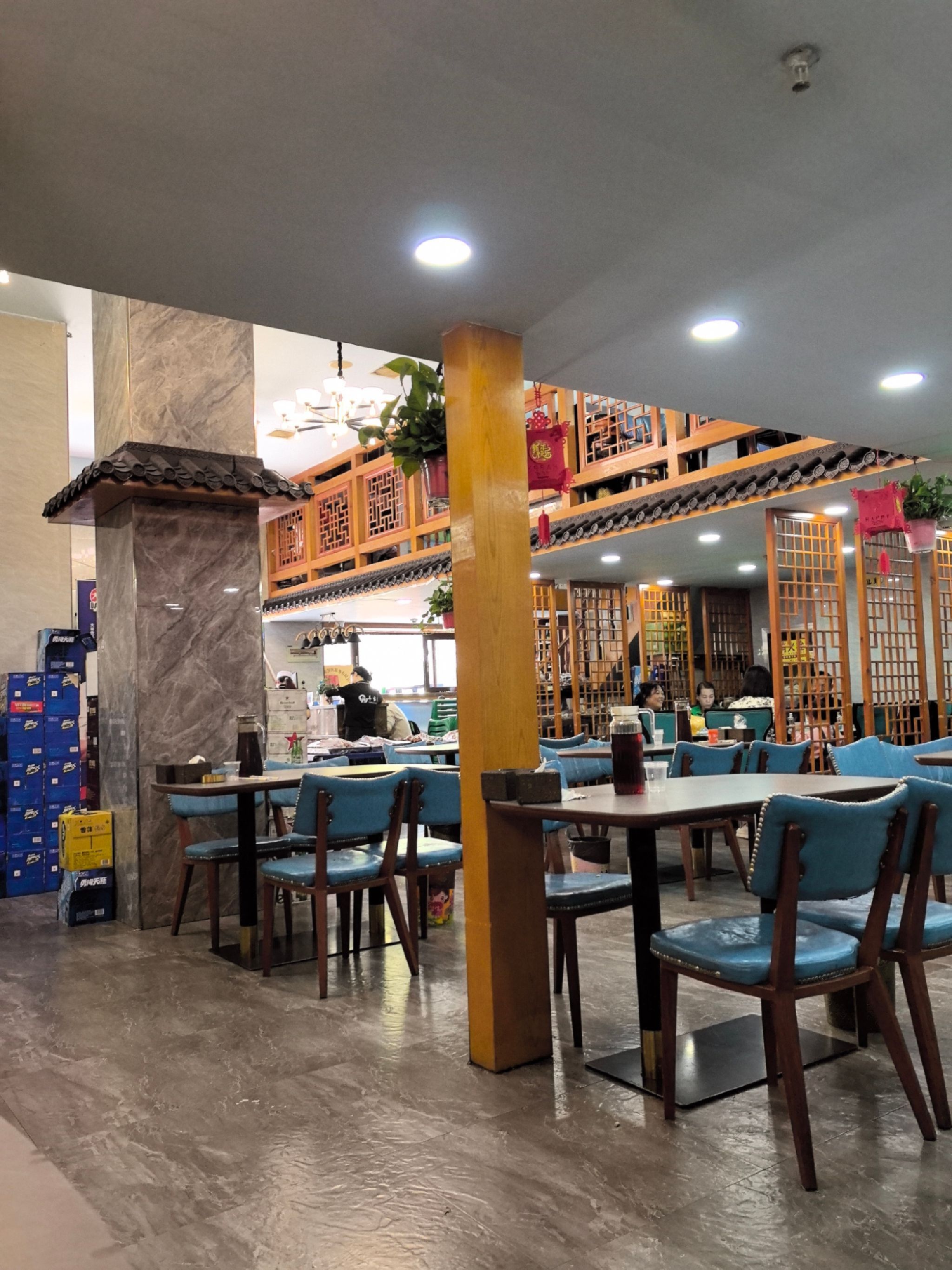 羊当家红柳烤肉餐厅(伏羲路步行街店)