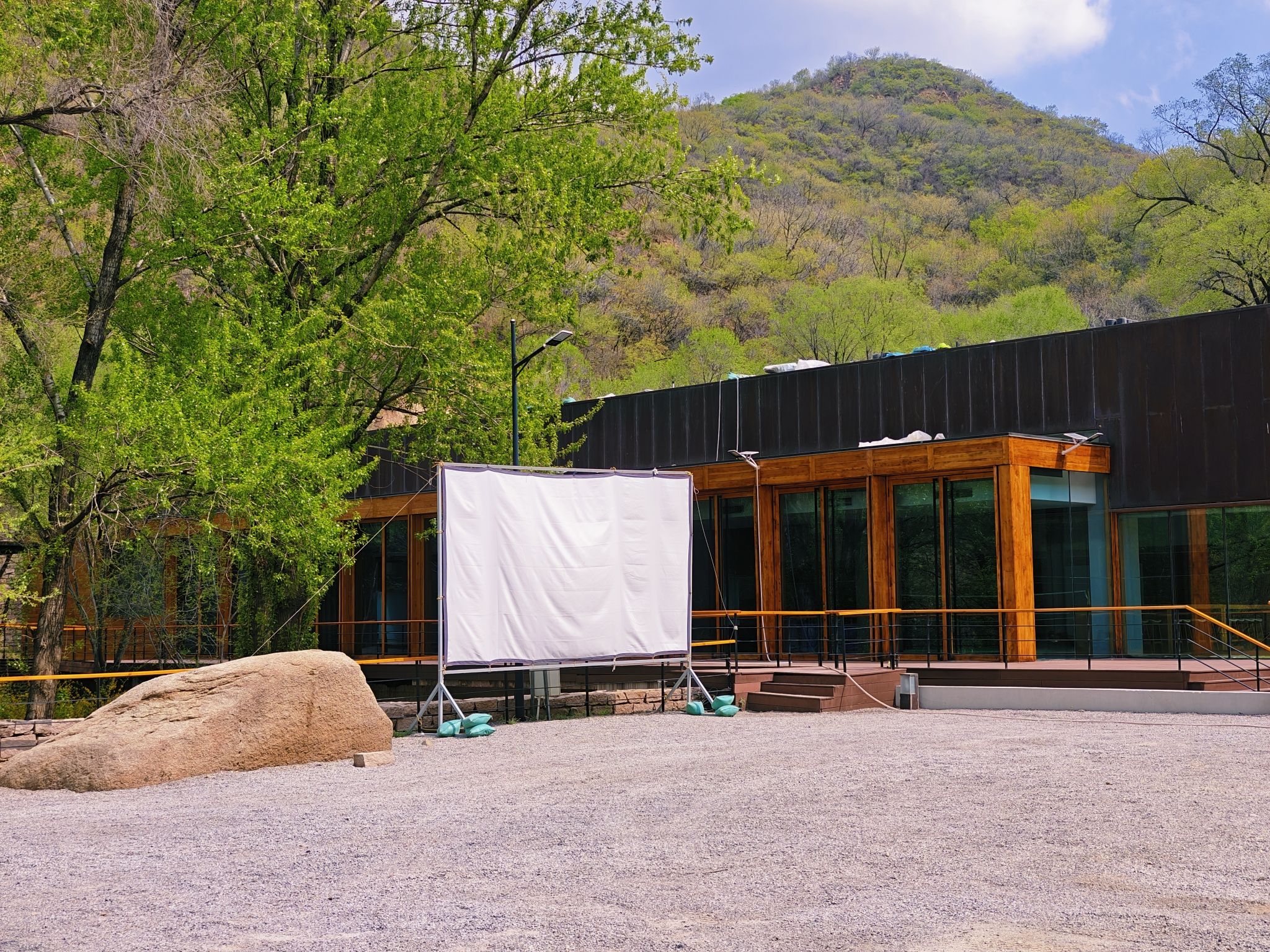 北京长城脚下的公社俱乐部 - 南口镇便民圈栖邻生活圈住宿服务服务点实景照片