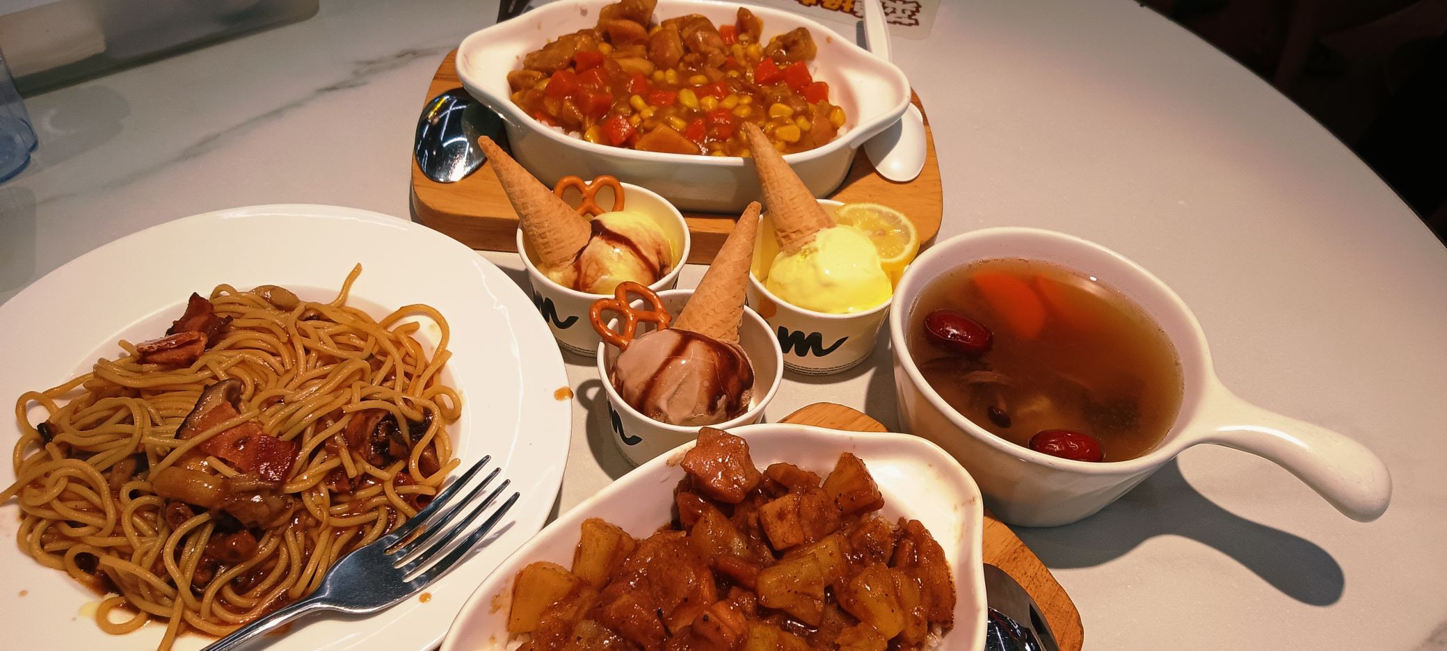 卢家妈妈意式餐厅(汕头万象城店)