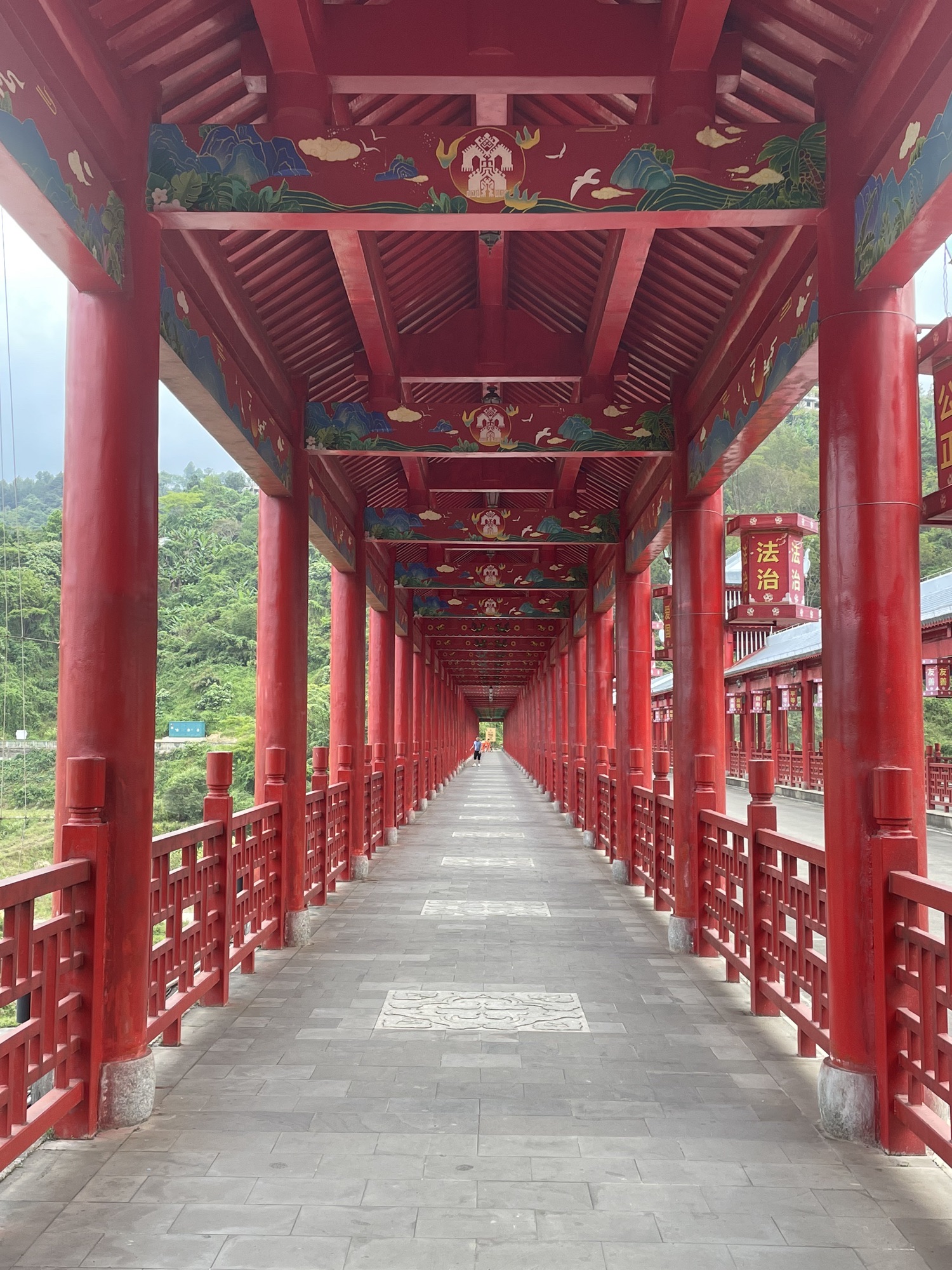 百花廊桥