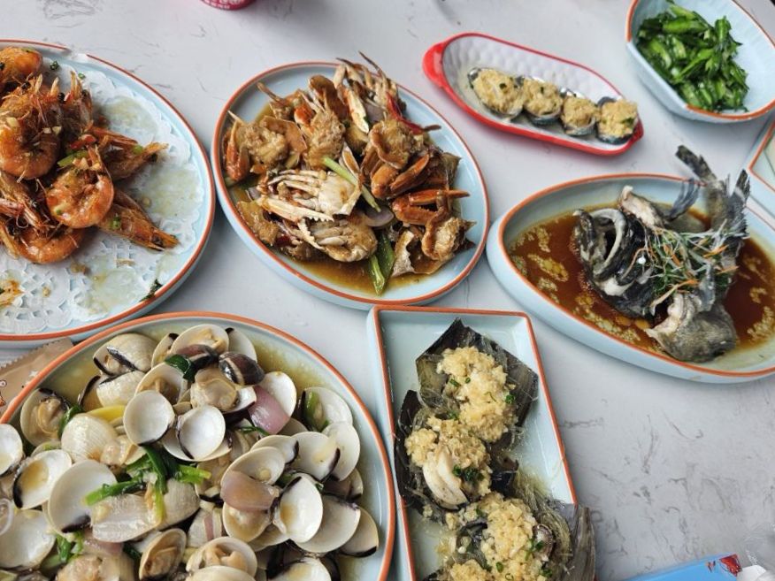 蟹逅海鲜餐厅(石梅湾店)