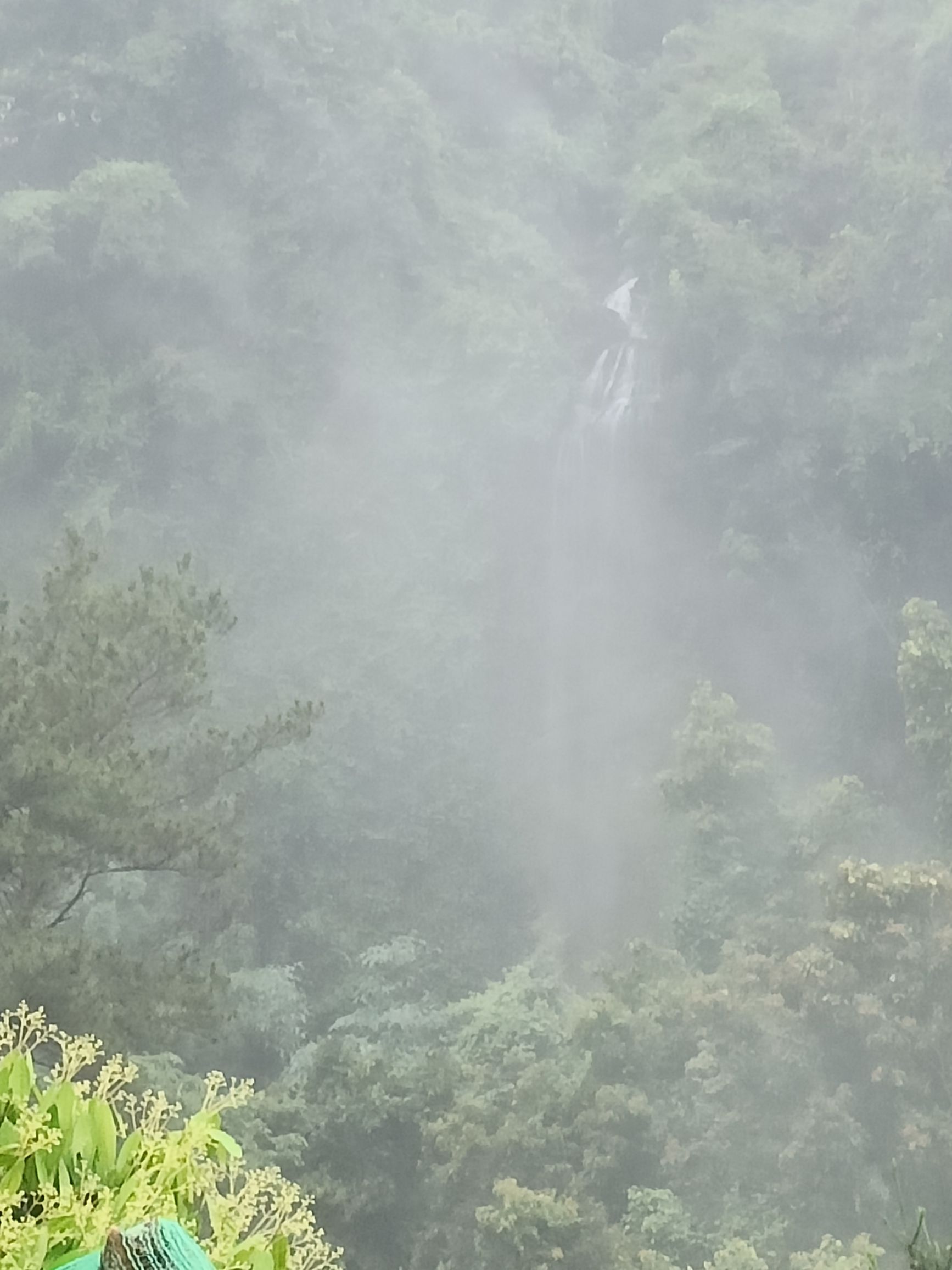 飞天马瀑布旅行图片 1