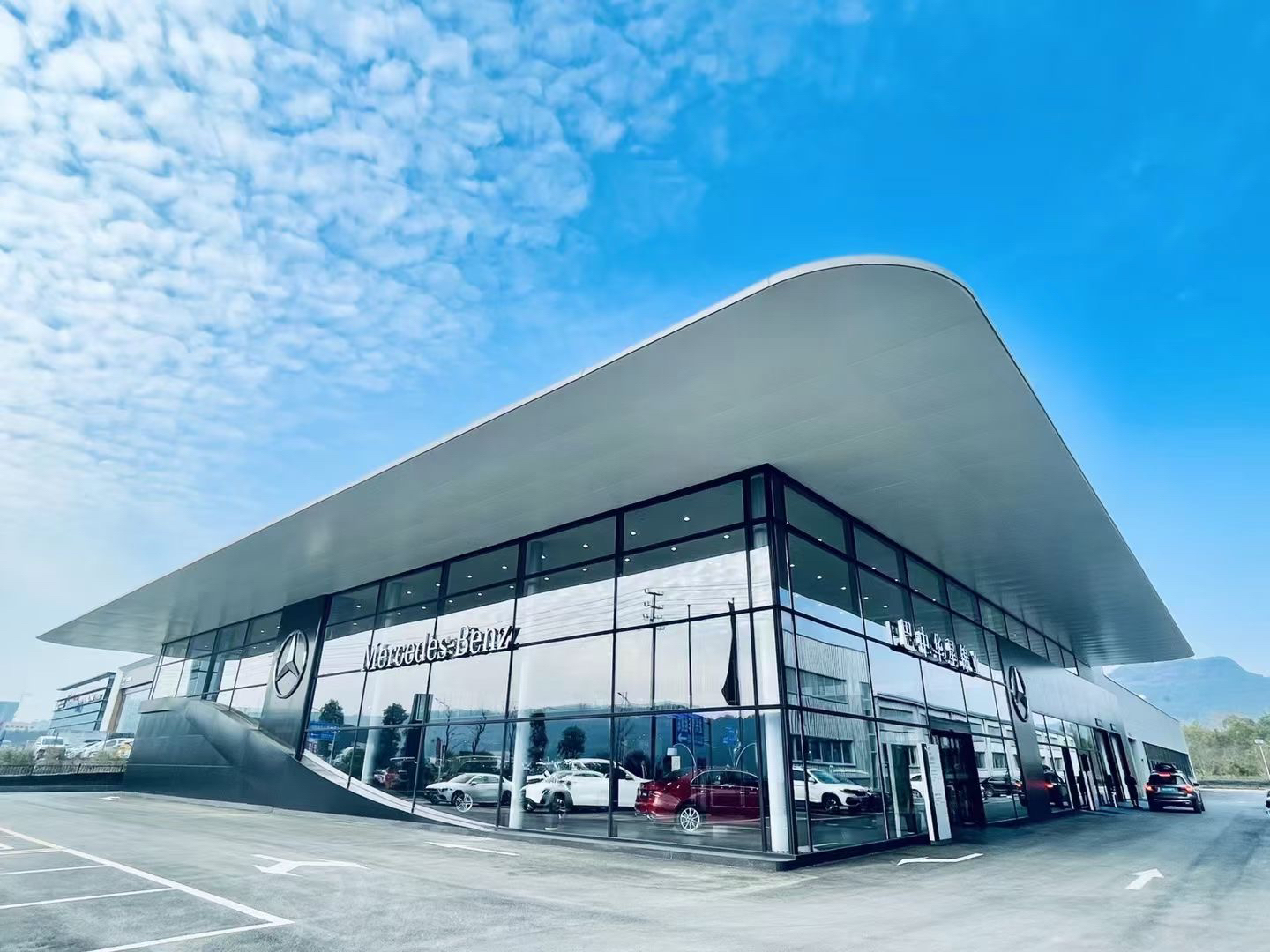 巴中市华星锦业汽车销售服务有限公司