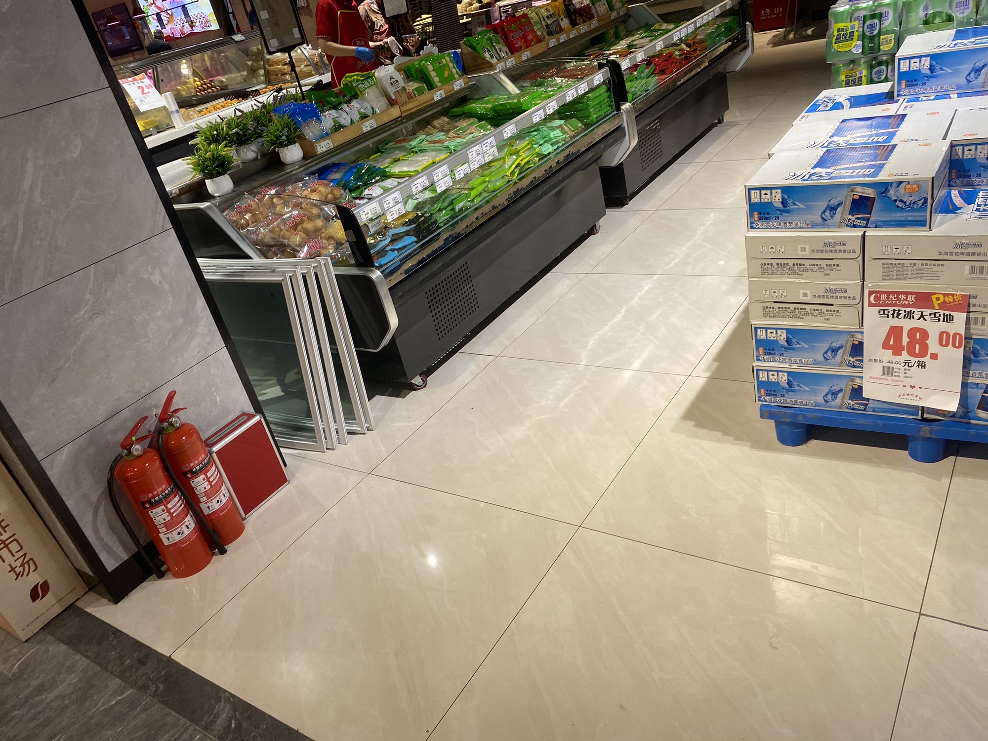 世纪华联大型生活超市(漯河时代天街店)