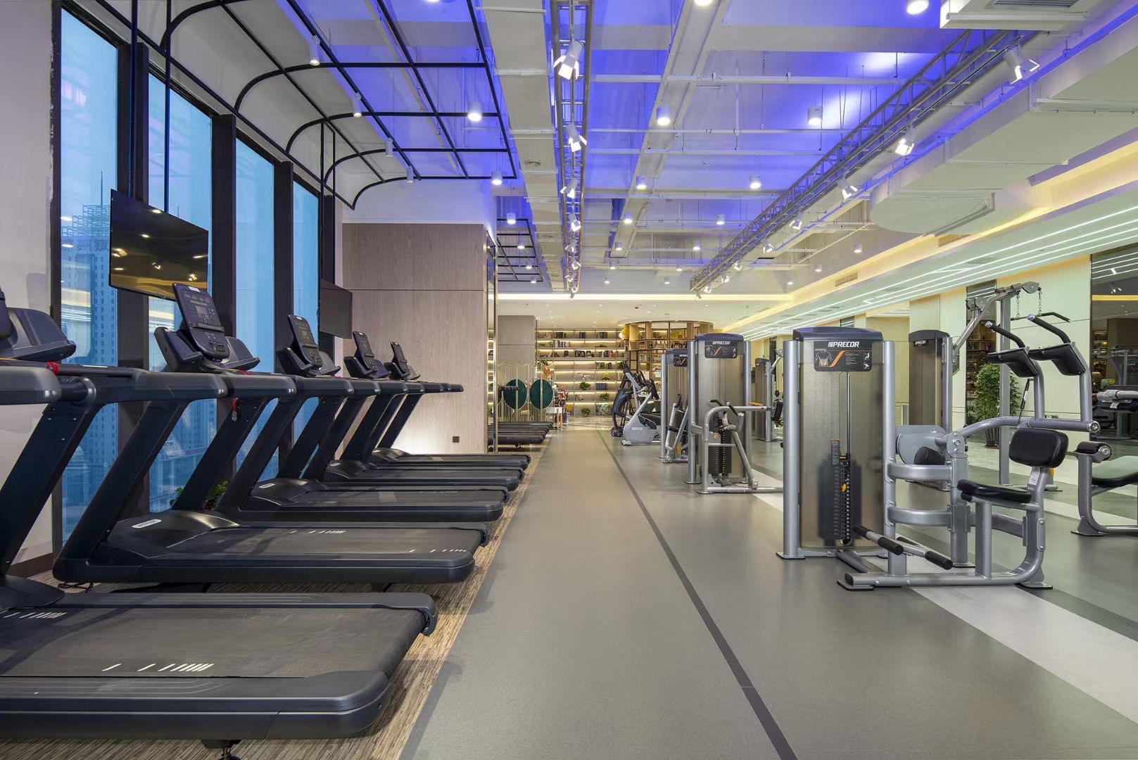 凯里亚德游泳健身(市府广场店)