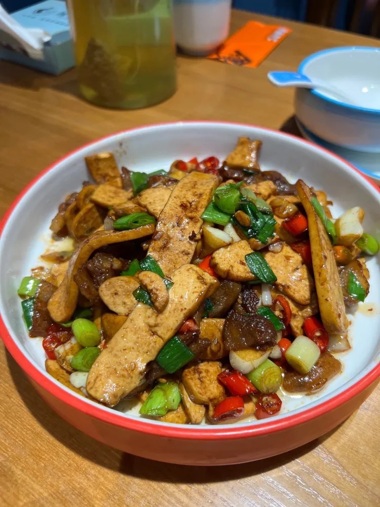 湘食一粤(铜陵万达广场店)