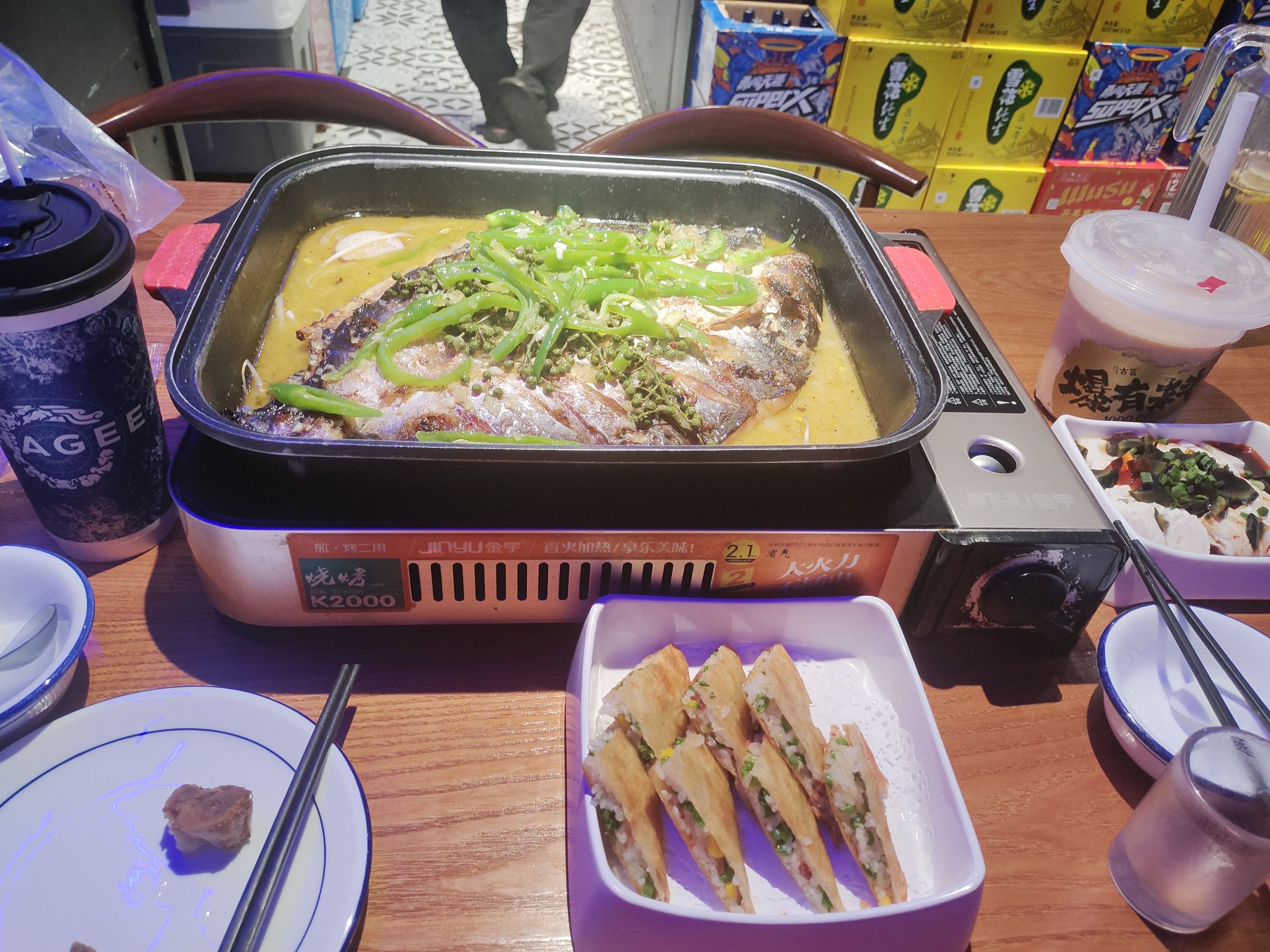 鲈渔岛时尚烤鱼餐厅(云路街店)