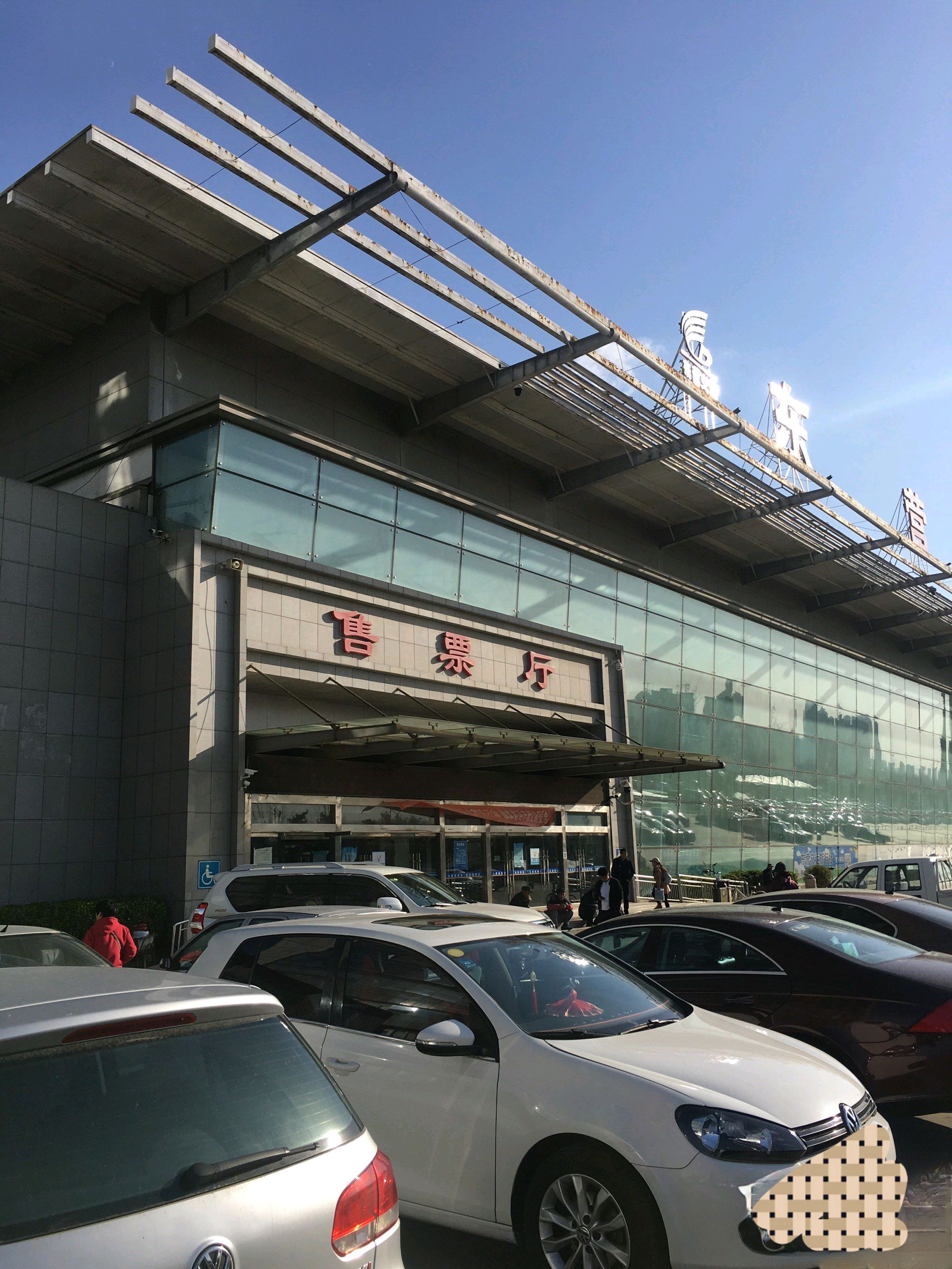 东营汽车总站(出站口)